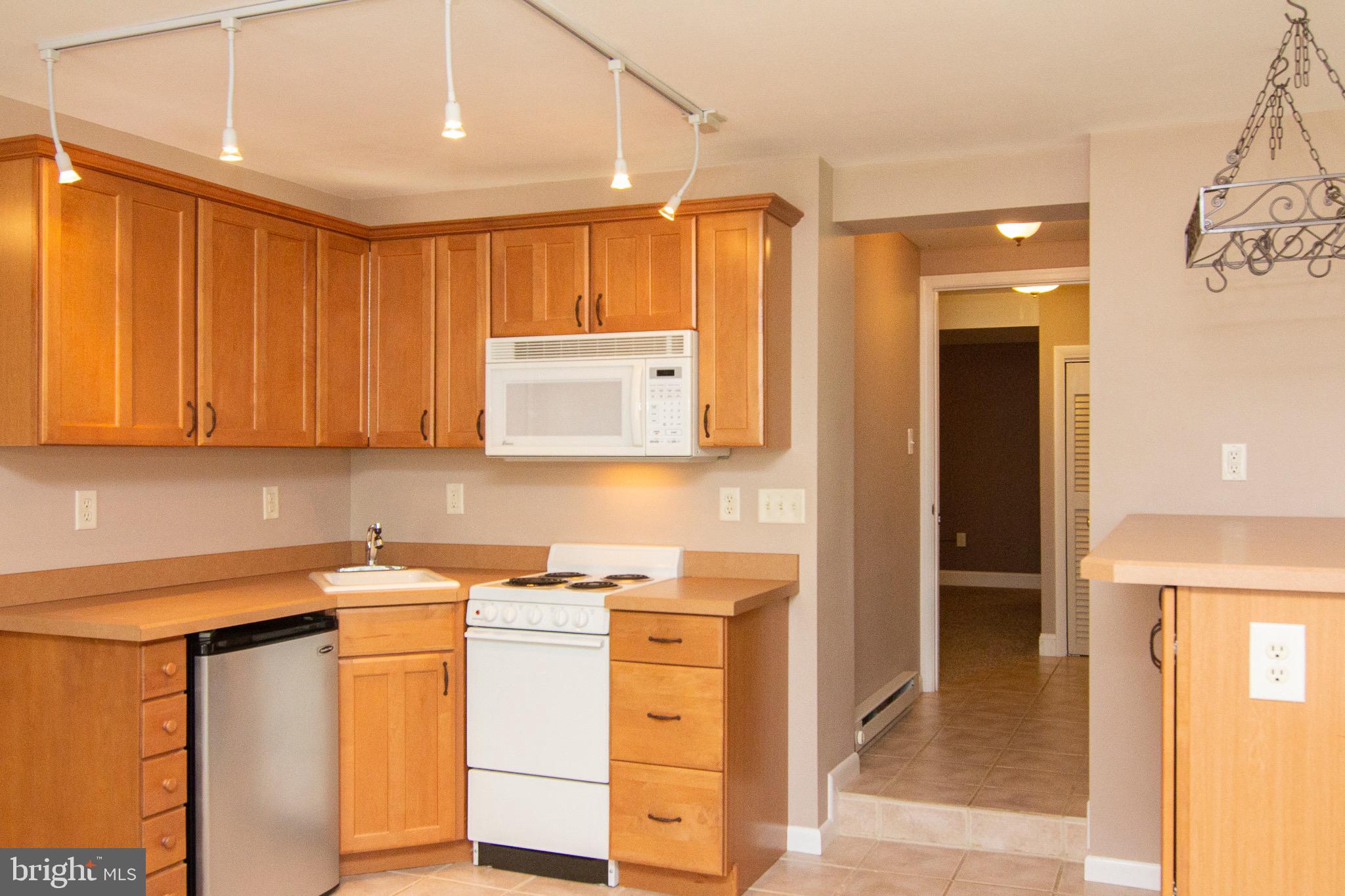 HAMPSTEAD - Residential