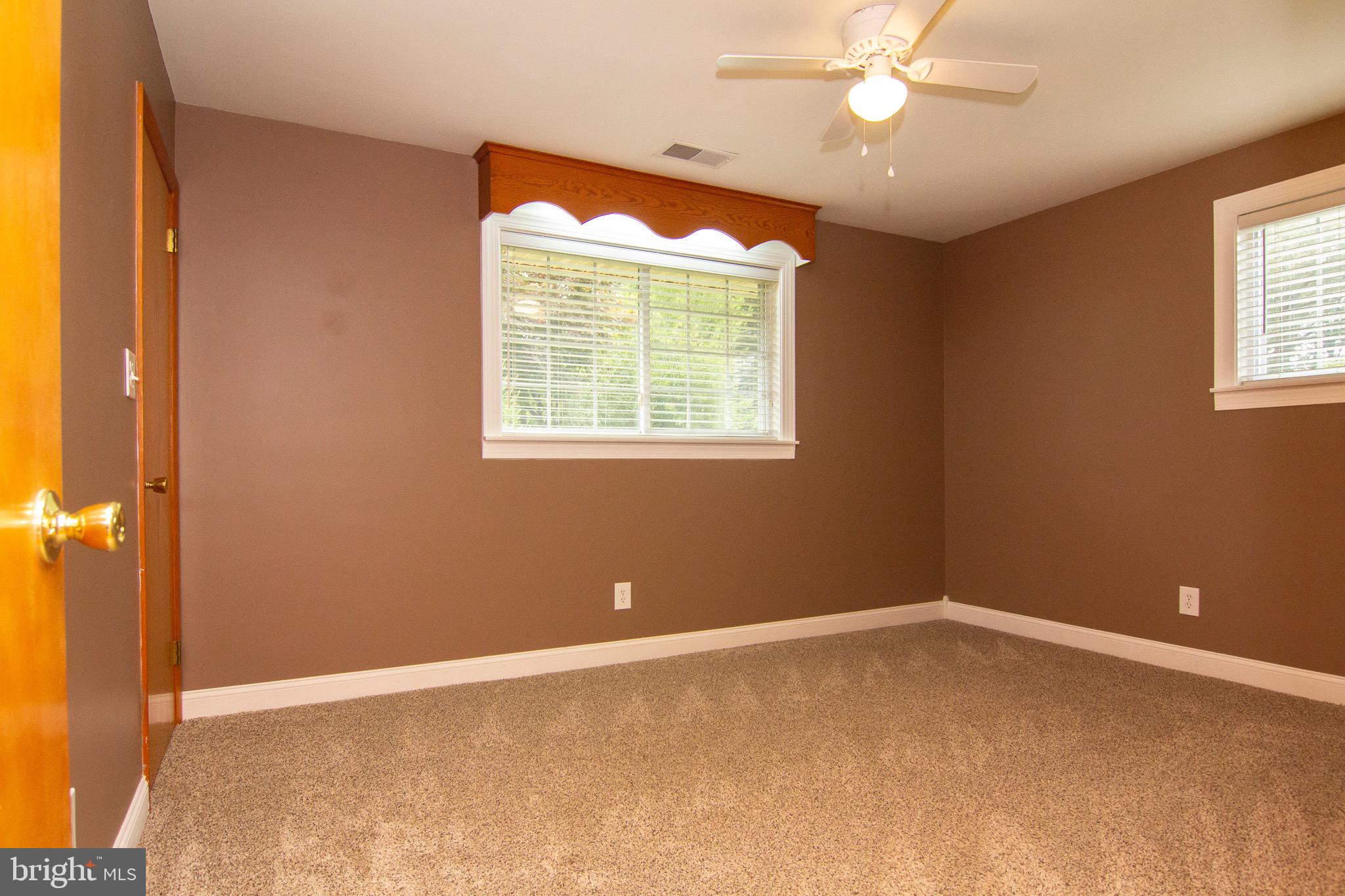 HAMPSTEAD - Residential