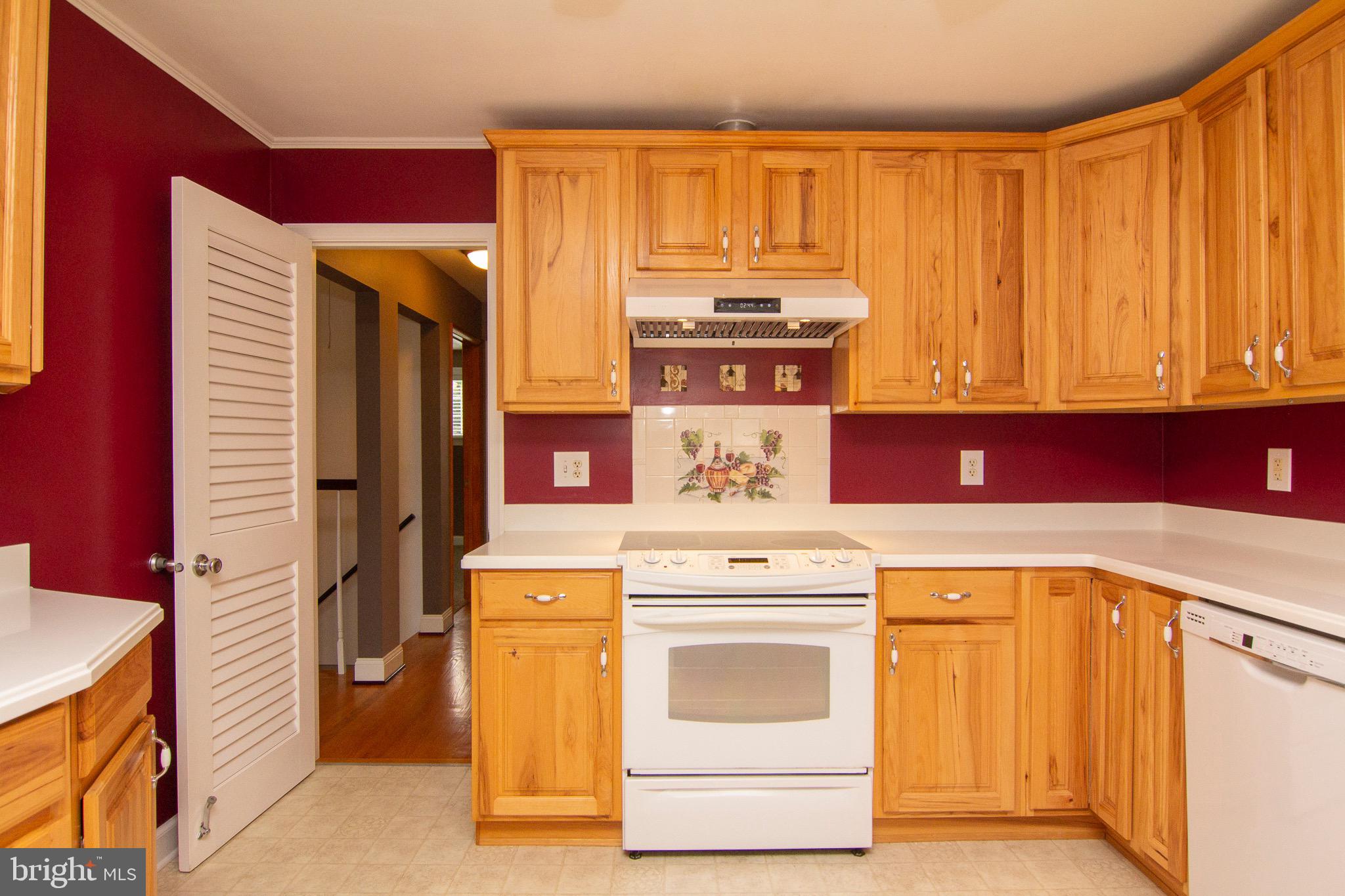 HAMPSTEAD - Residential