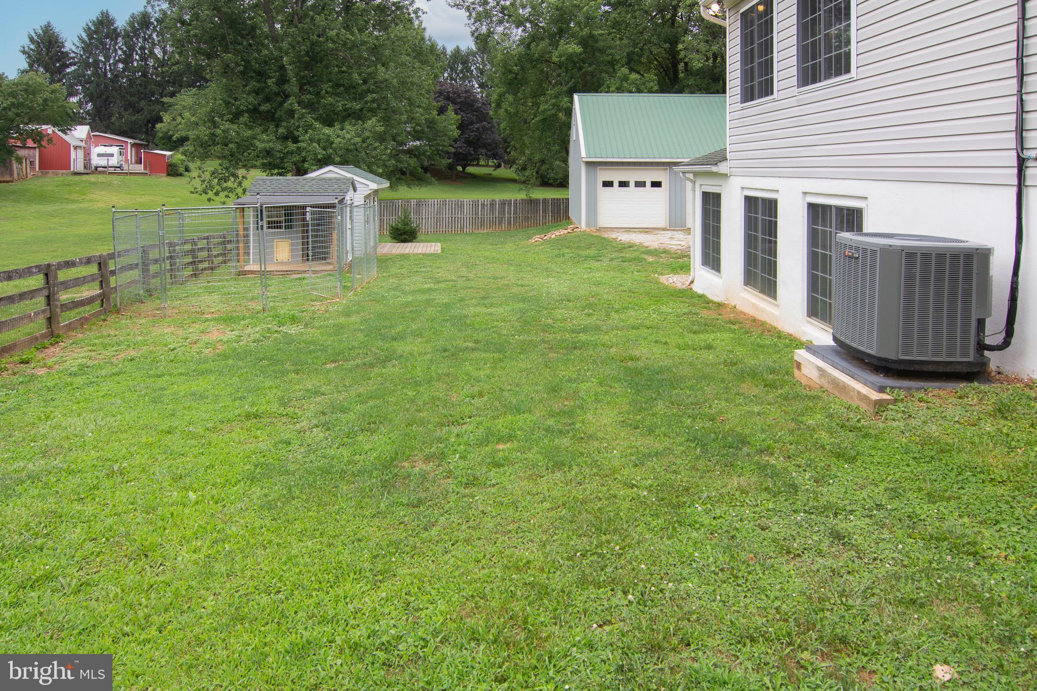 HAMPSTEAD - Residential