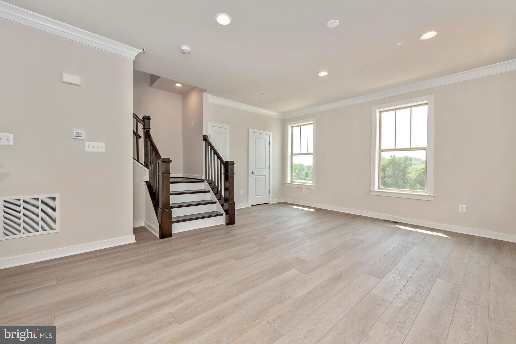 VILLAGES OF URBANA - Residential