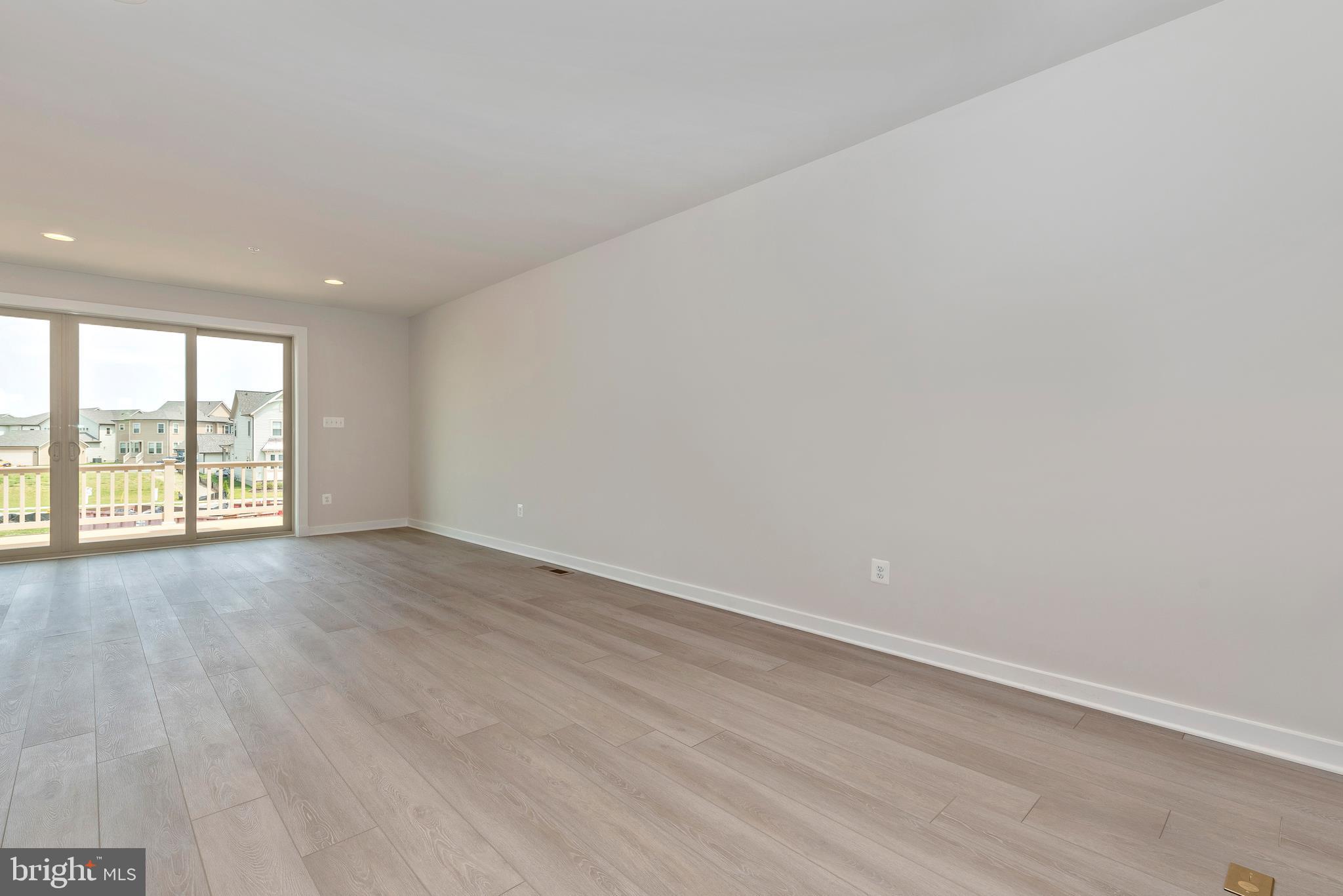 VILLAGES OF URBANA - Residential