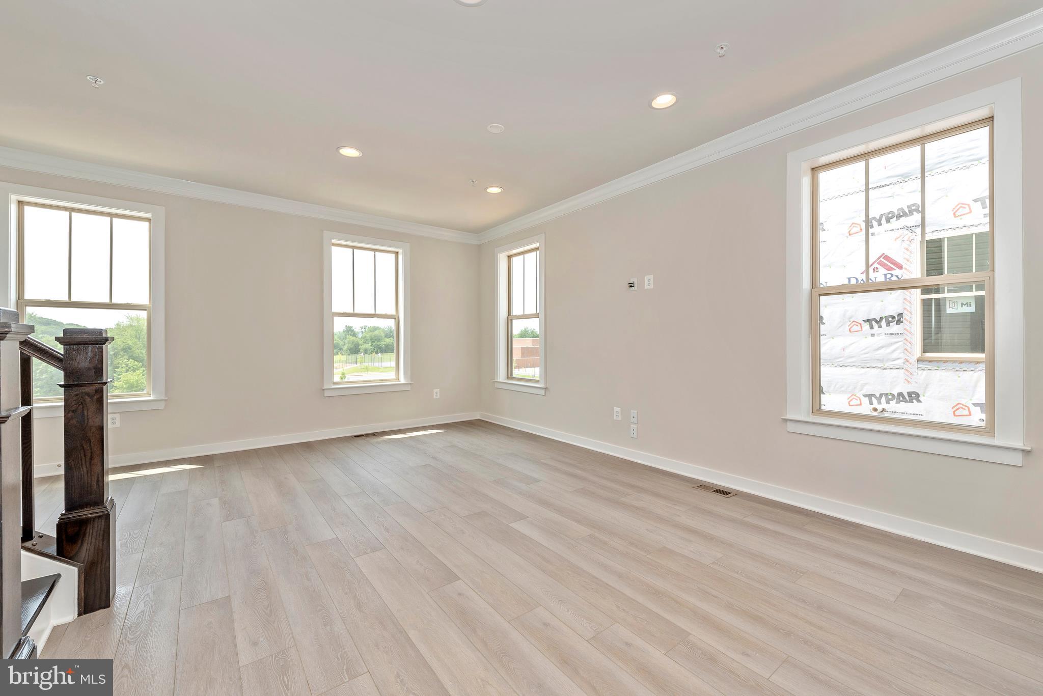 VILLAGES OF URBANA - Residential