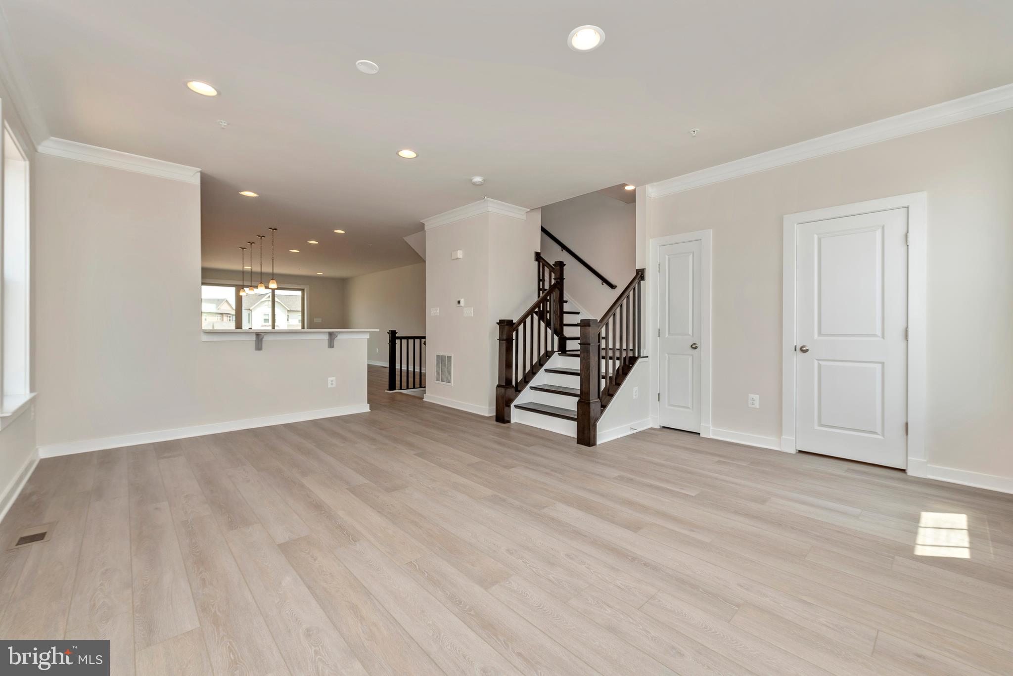 VILLAGES OF URBANA - Residential