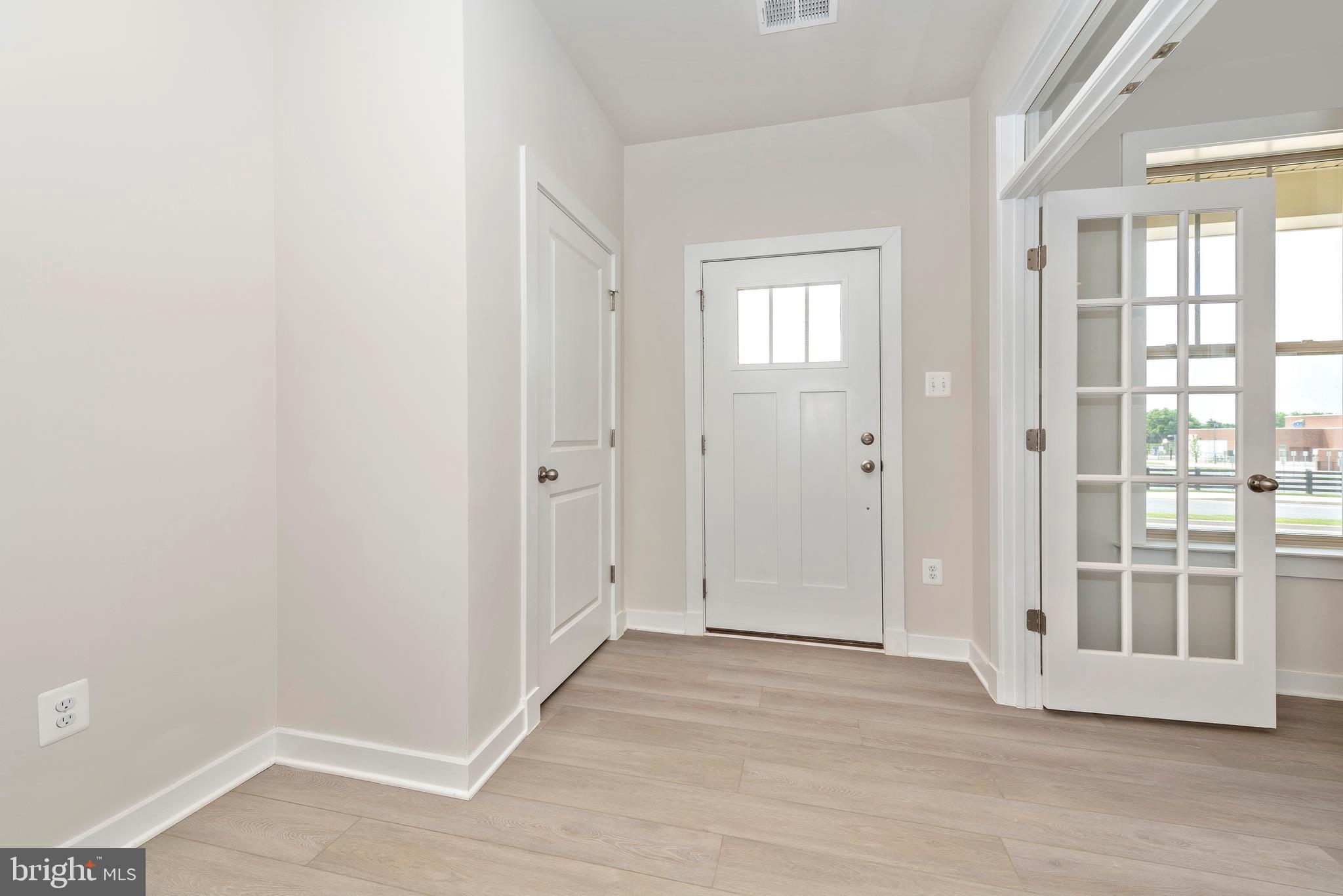 VILLAGES OF URBANA - Residential