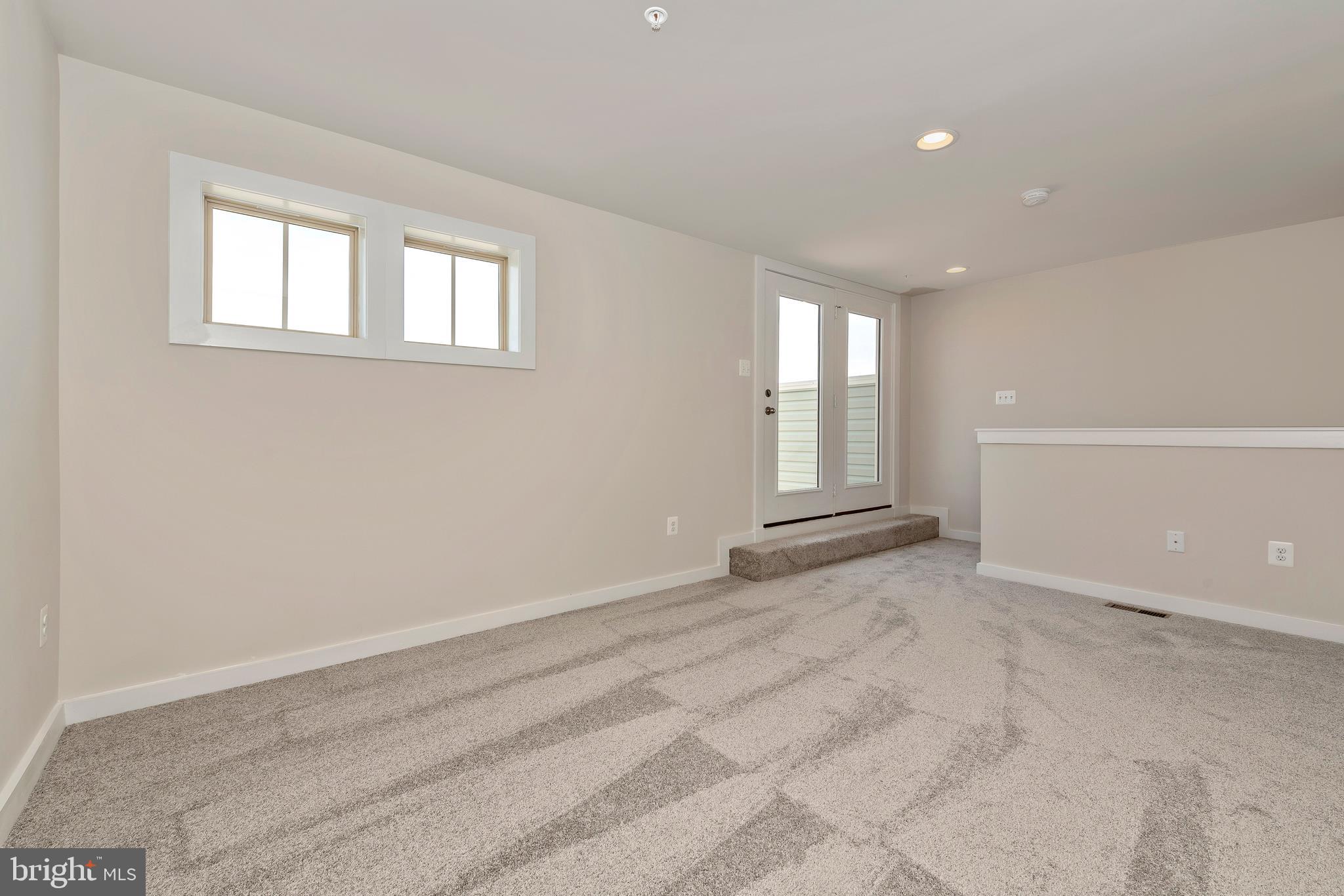 VILLAGES OF URBANA - Residential