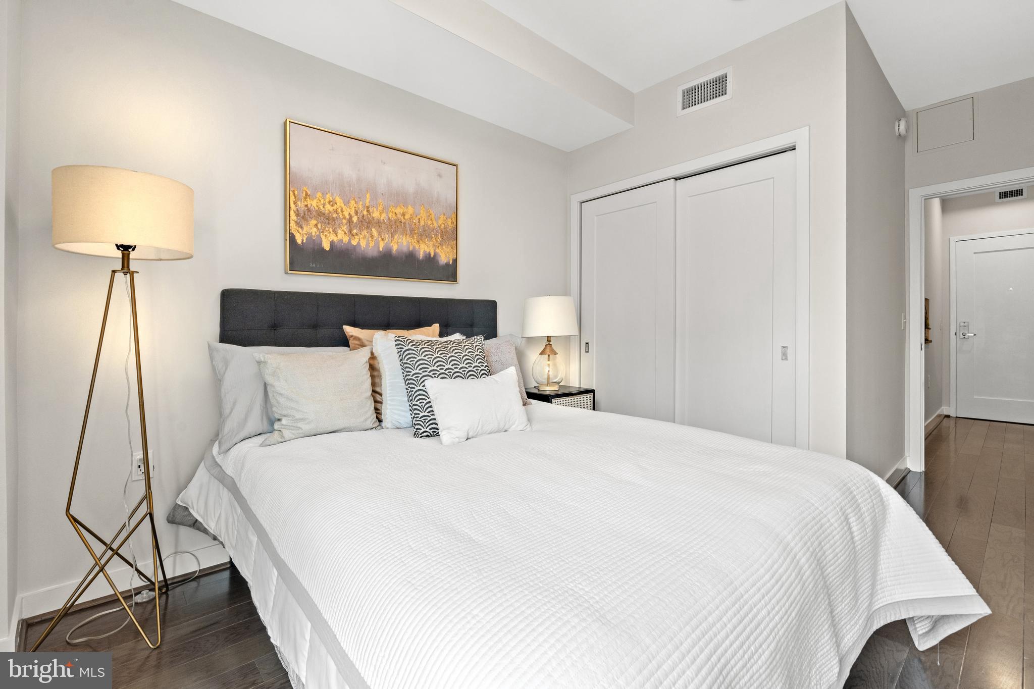 SILVER SPRING - Residential