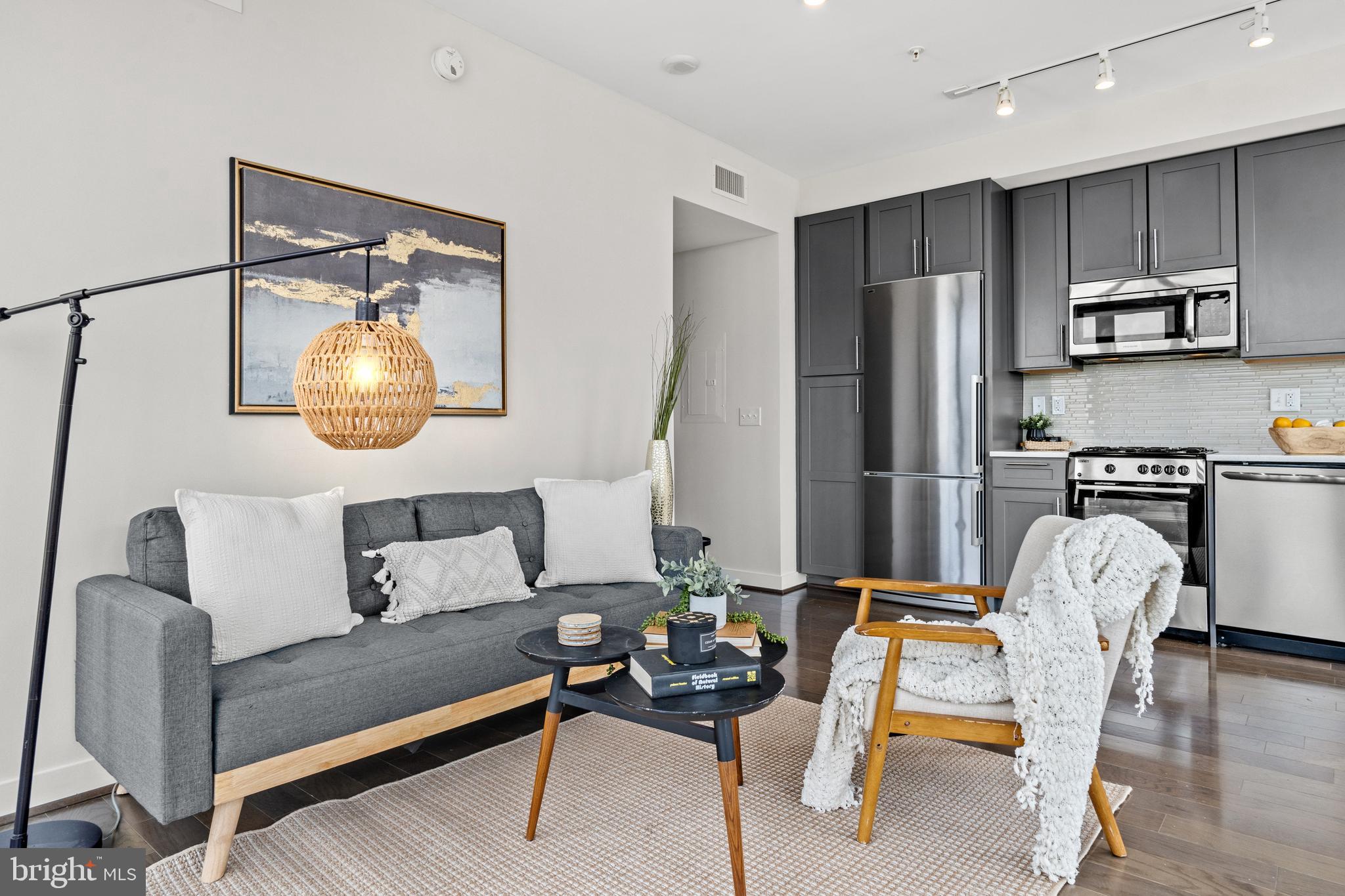 SILVER SPRING - Residential