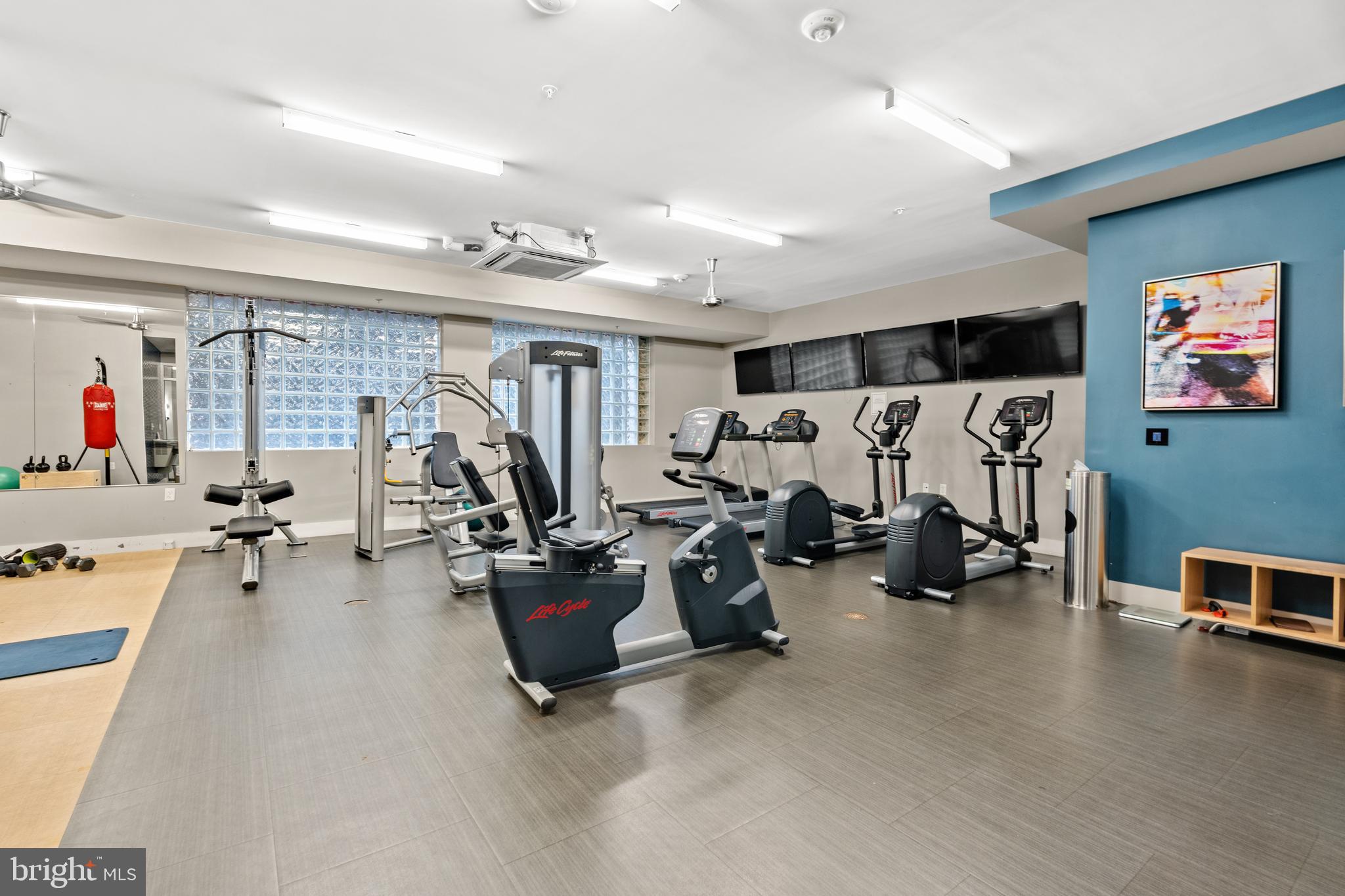 SILVER SPRING - Residential