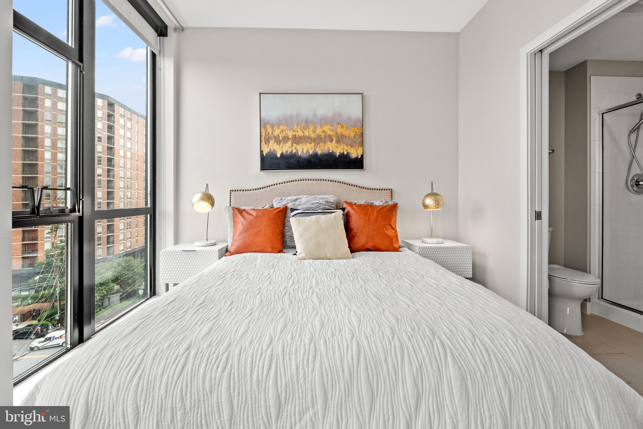 SILVER SPRING - Residential