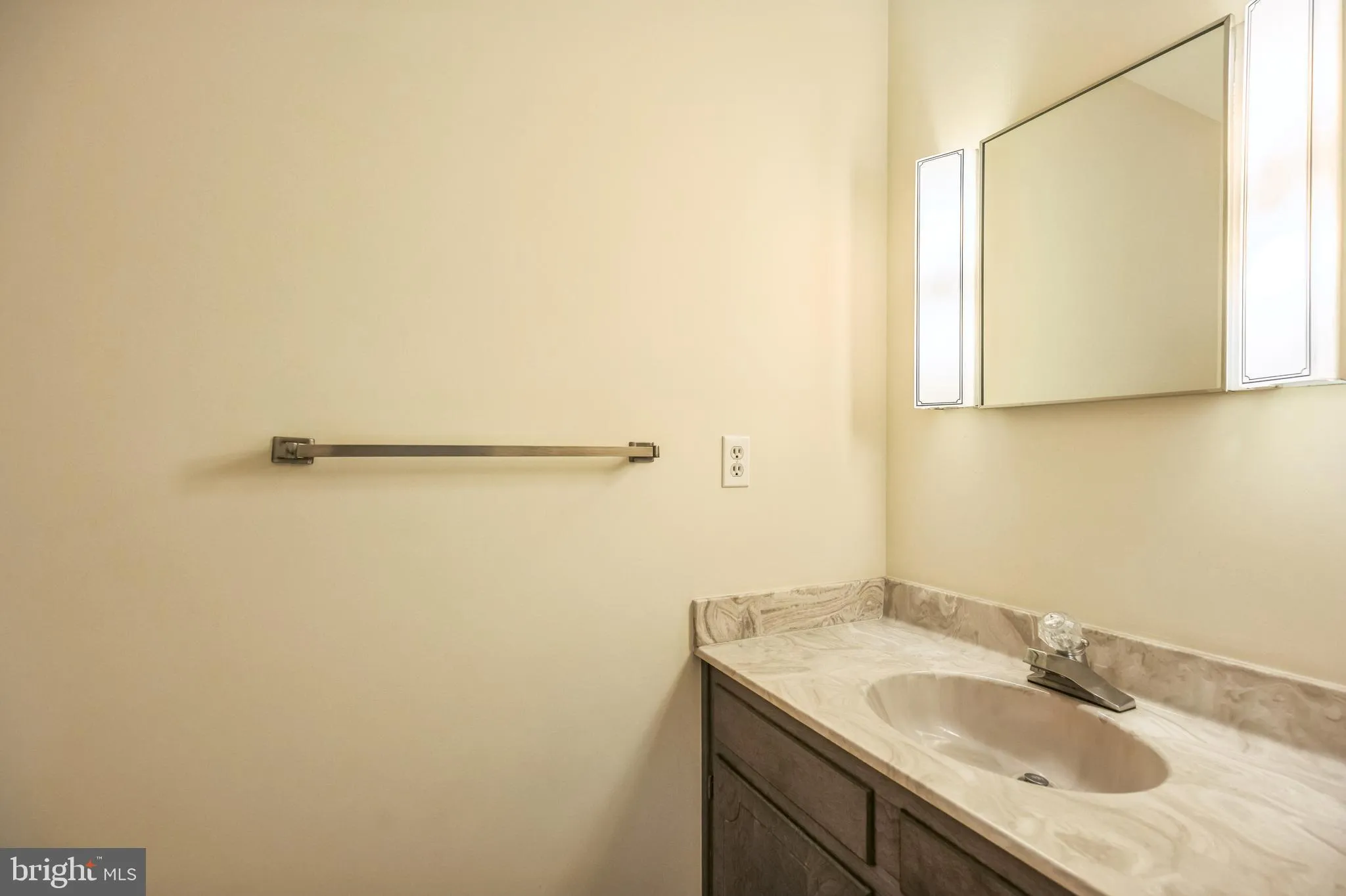 California, Maryland 20619, United States, 4 Bedrooms Bedrooms, ,3 BathroomsBathrooms,Residential,Contingent,31059