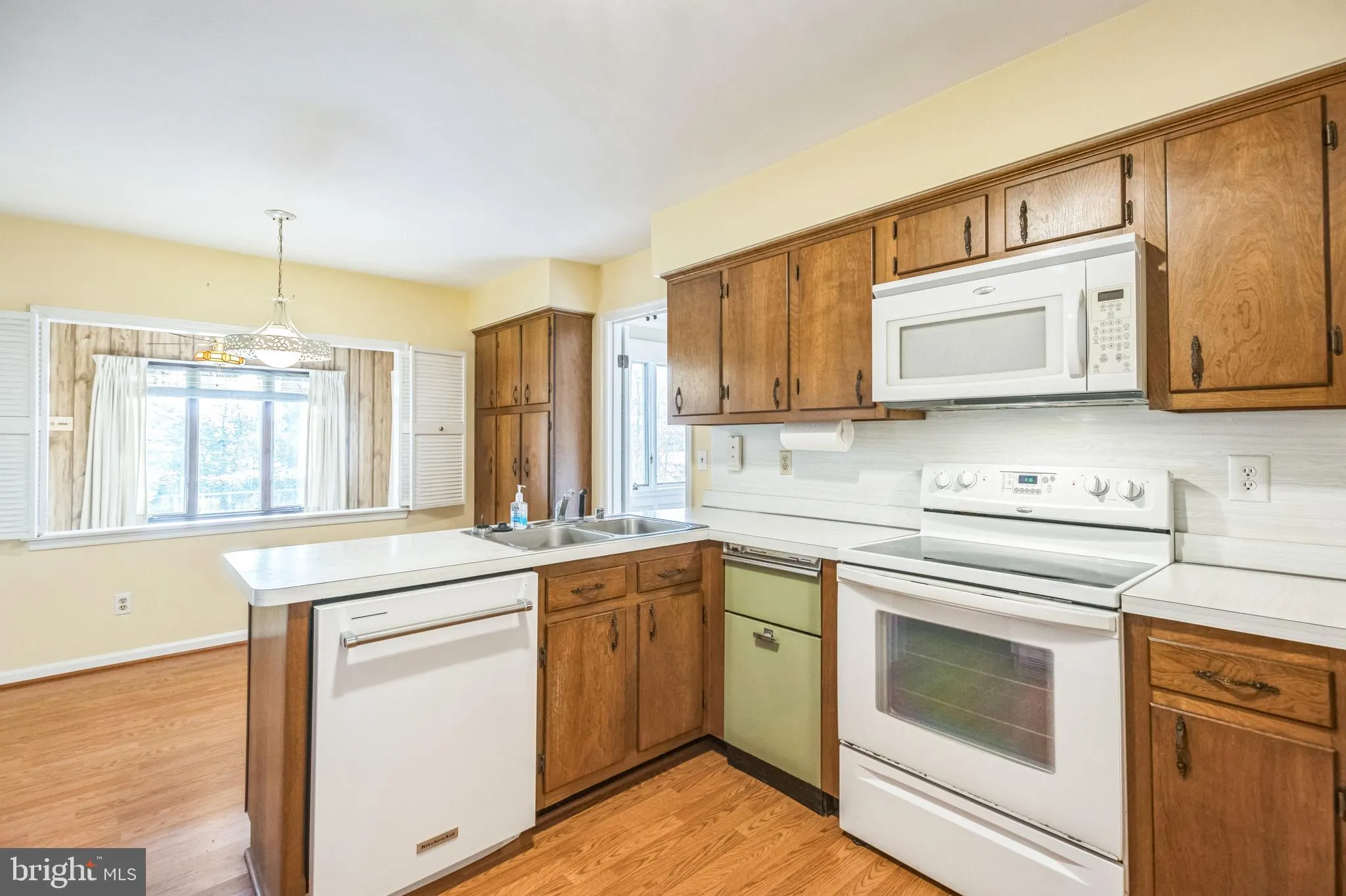 California, Maryland 20619, United States, 4 Bedrooms Bedrooms, ,3 BathroomsBathrooms,Residential,Contingent,31059