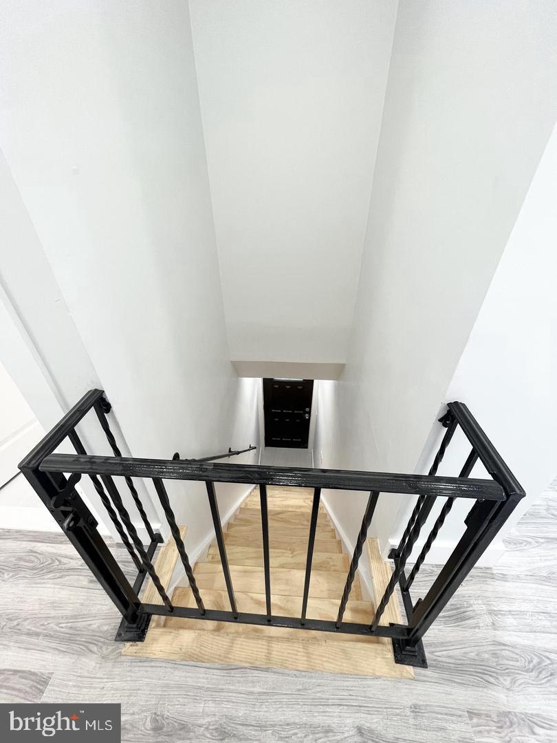 LOWER MOYAMENSING - Residential Income