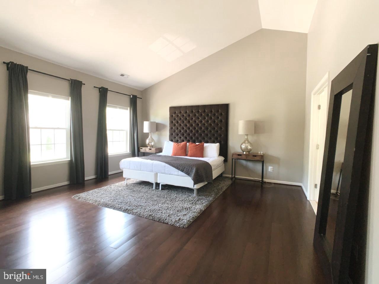 ALLYS MEADOW - Residential