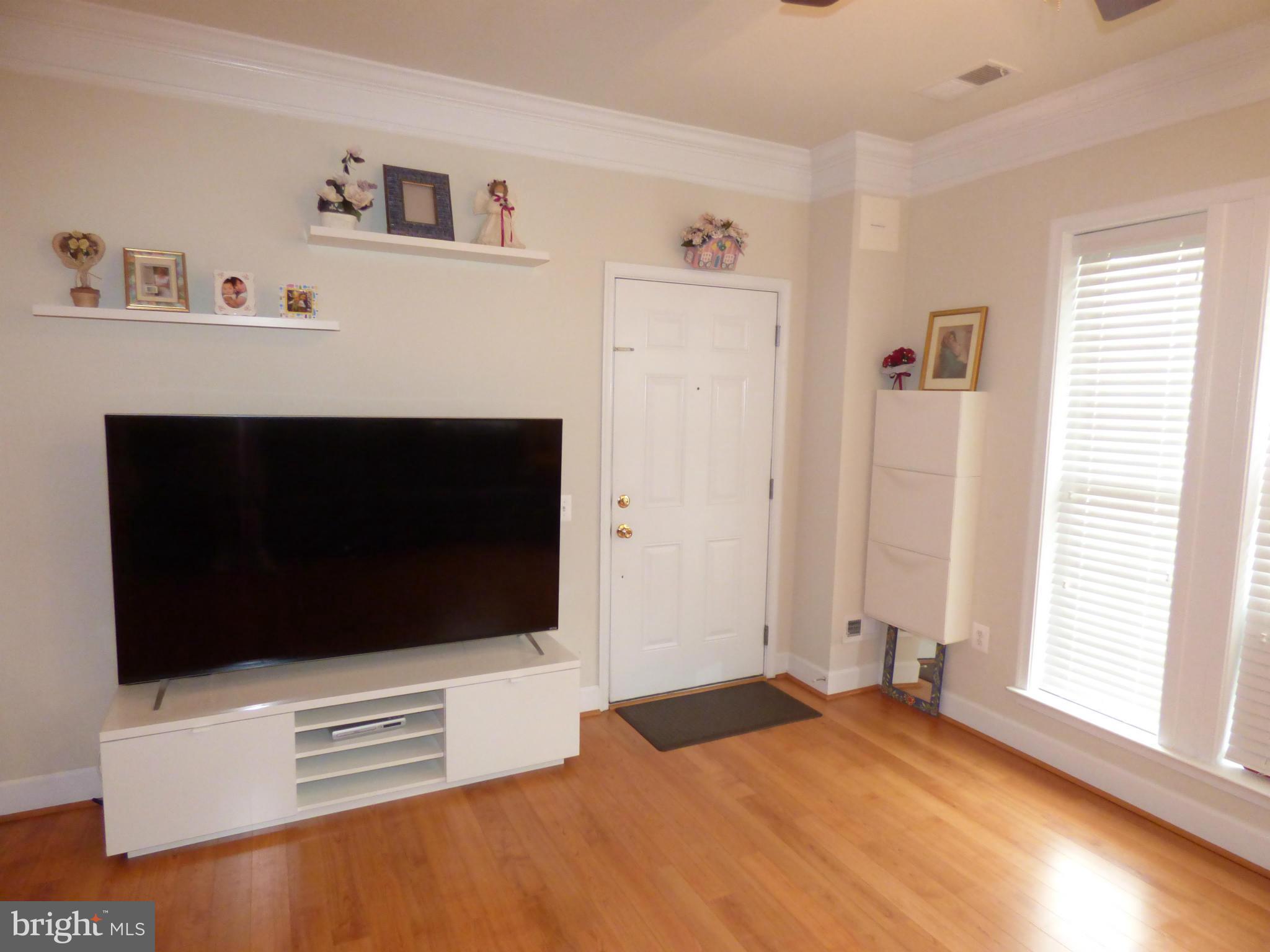 POTOMAC CLUB - Residential