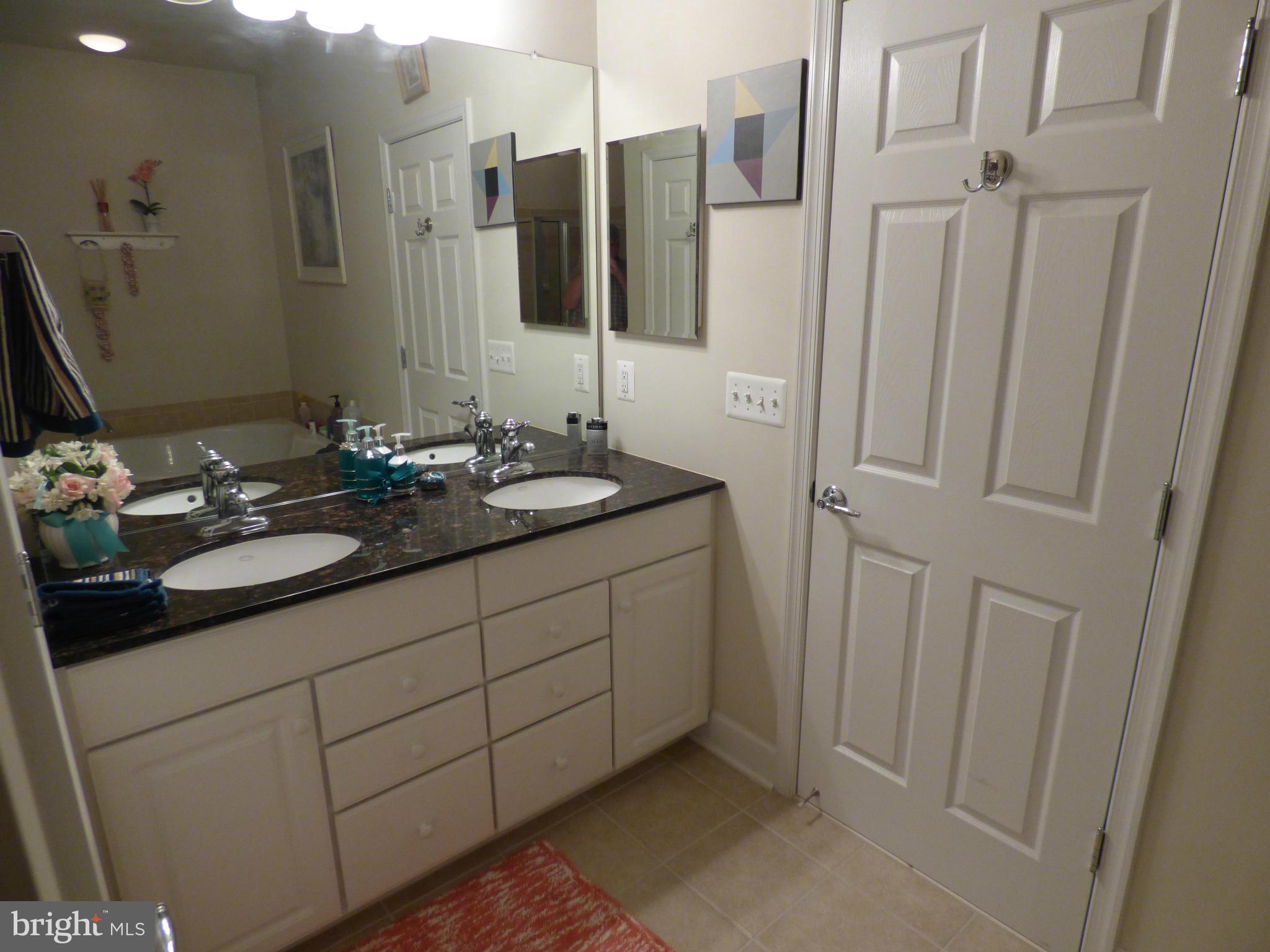 POTOMAC CLUB - Residential