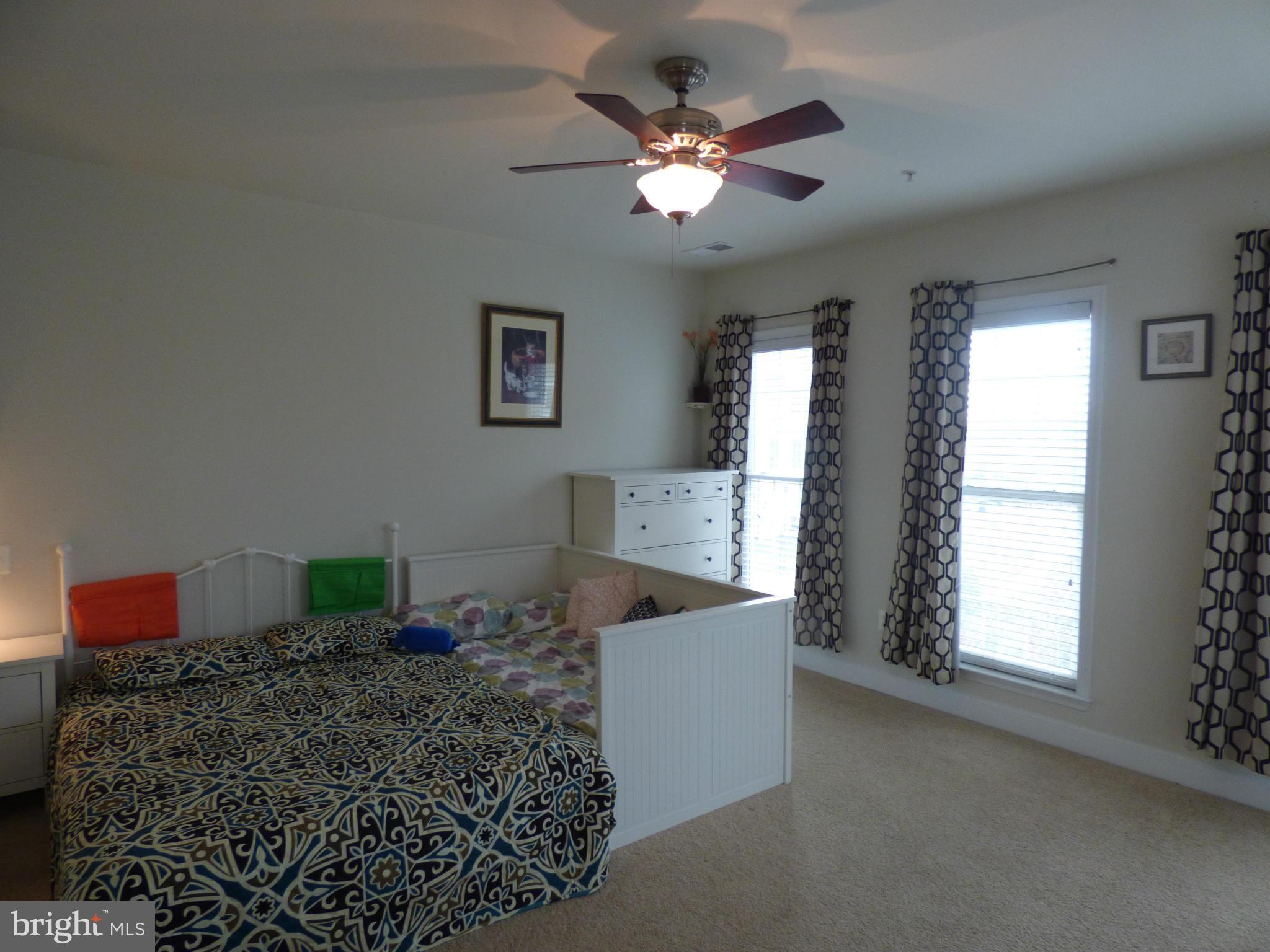 POTOMAC CLUB - Residential