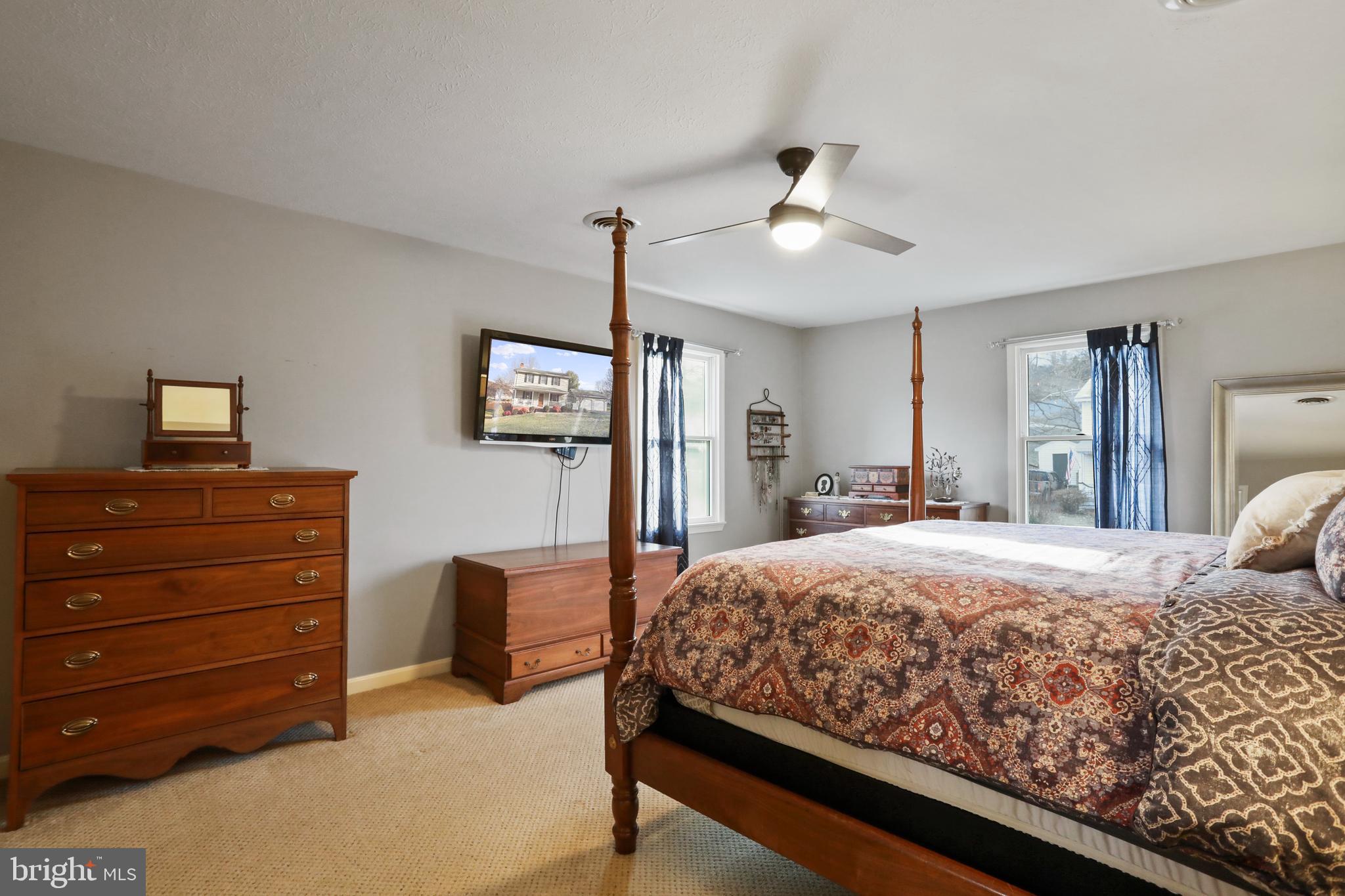 MADISON HEIGHTS - Residential