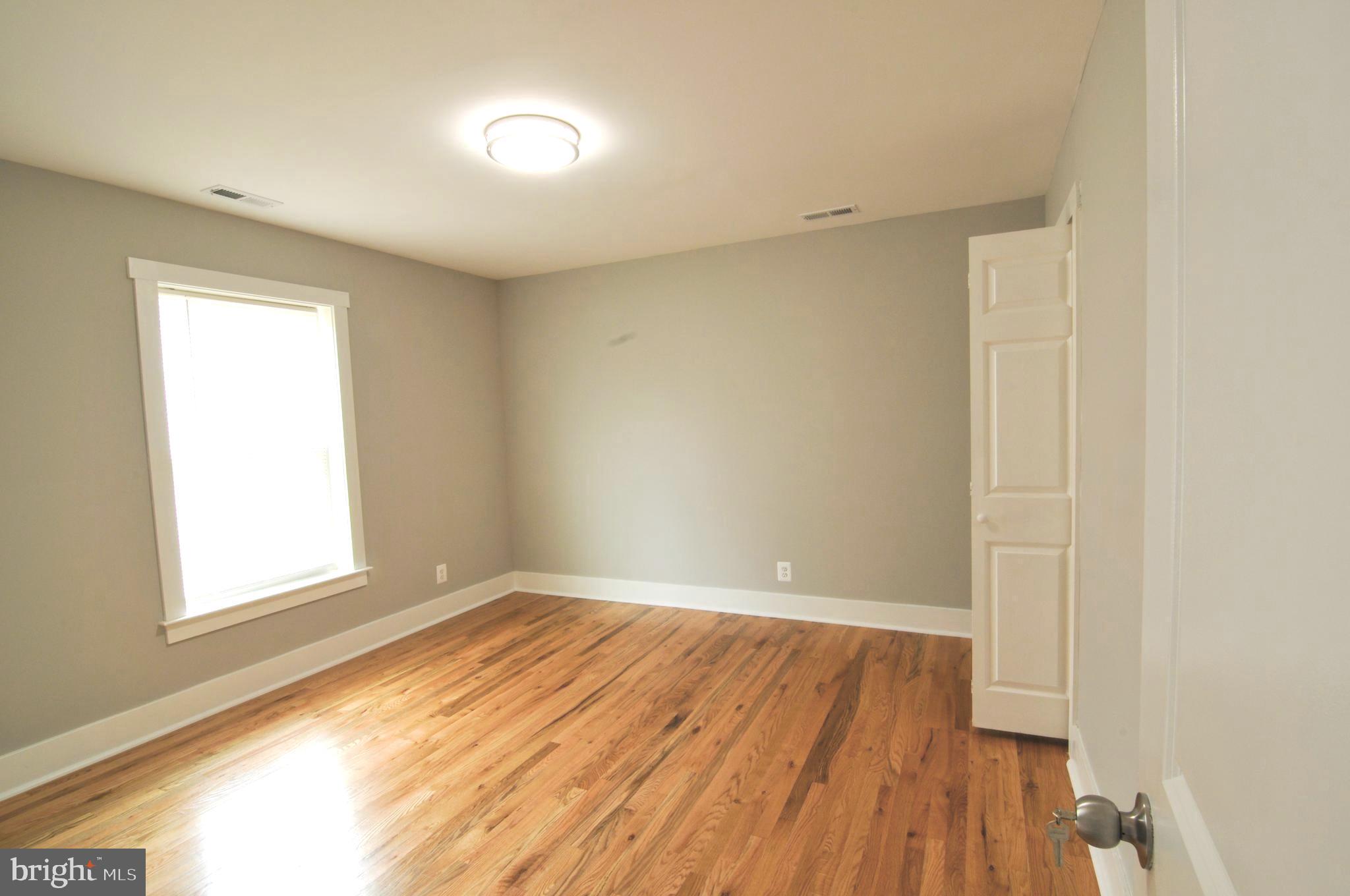 GLEN GARDENS - Residential