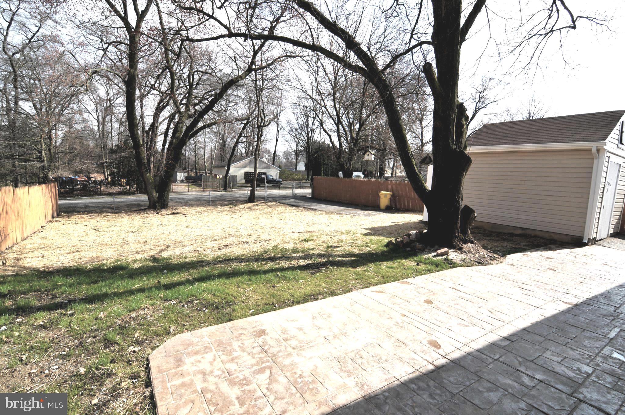 GLEN GARDENS - Residential