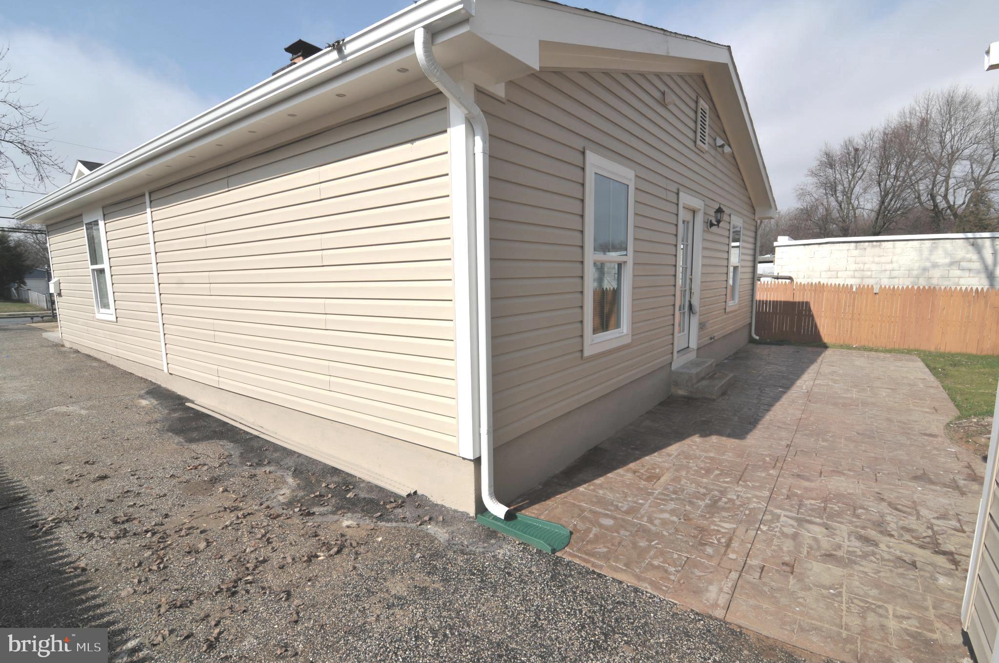 GLEN GARDENS - Residential