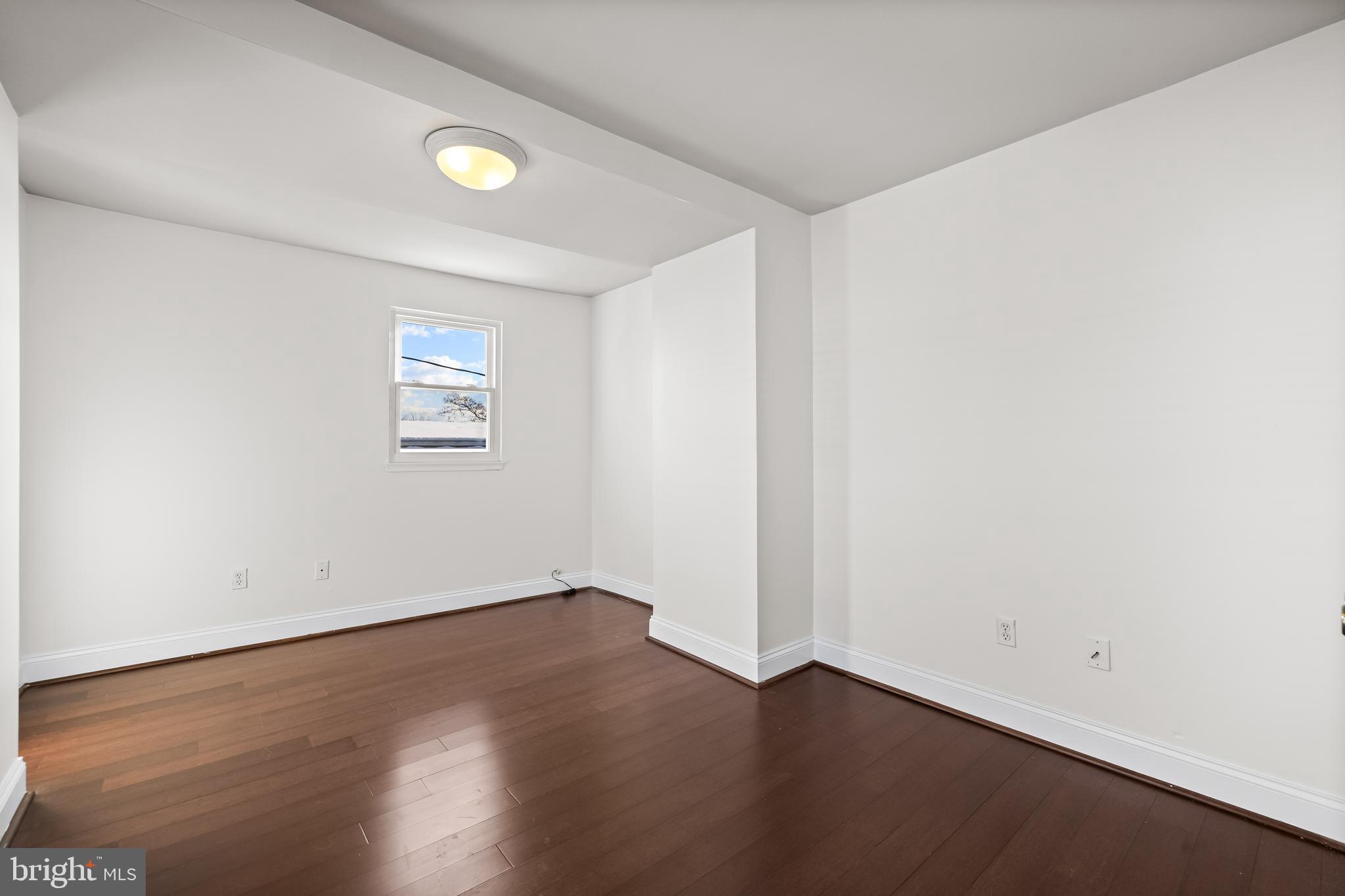 BUTCHERS HILL - Residential