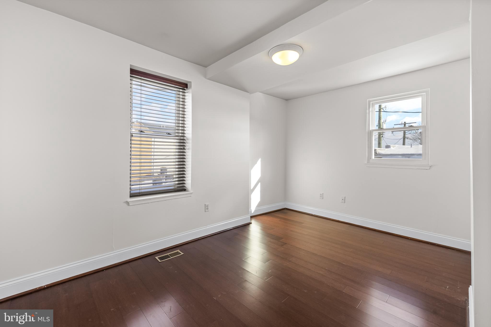 BUTCHERS HILL - Residential