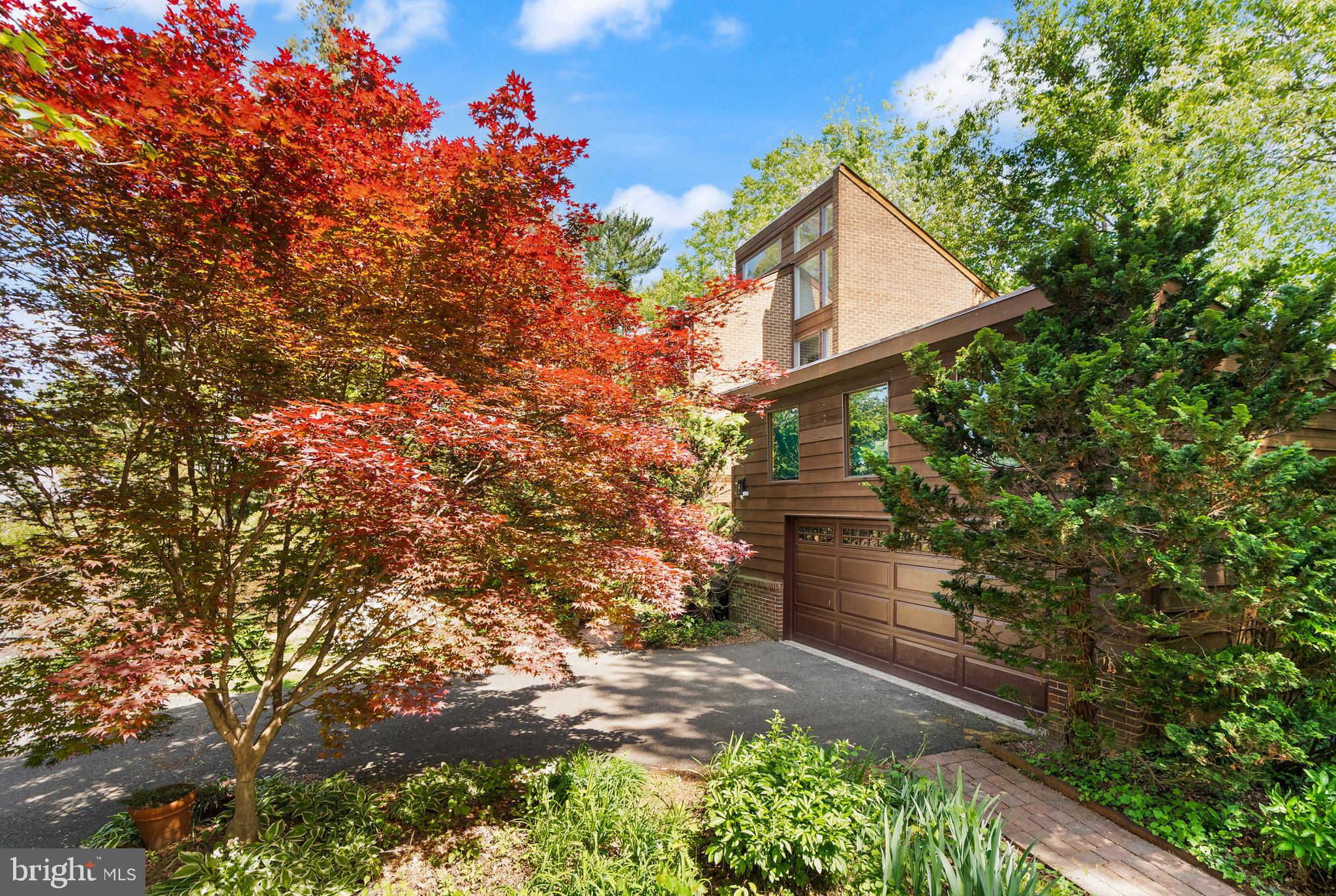 WEST MC LEAN - Residential