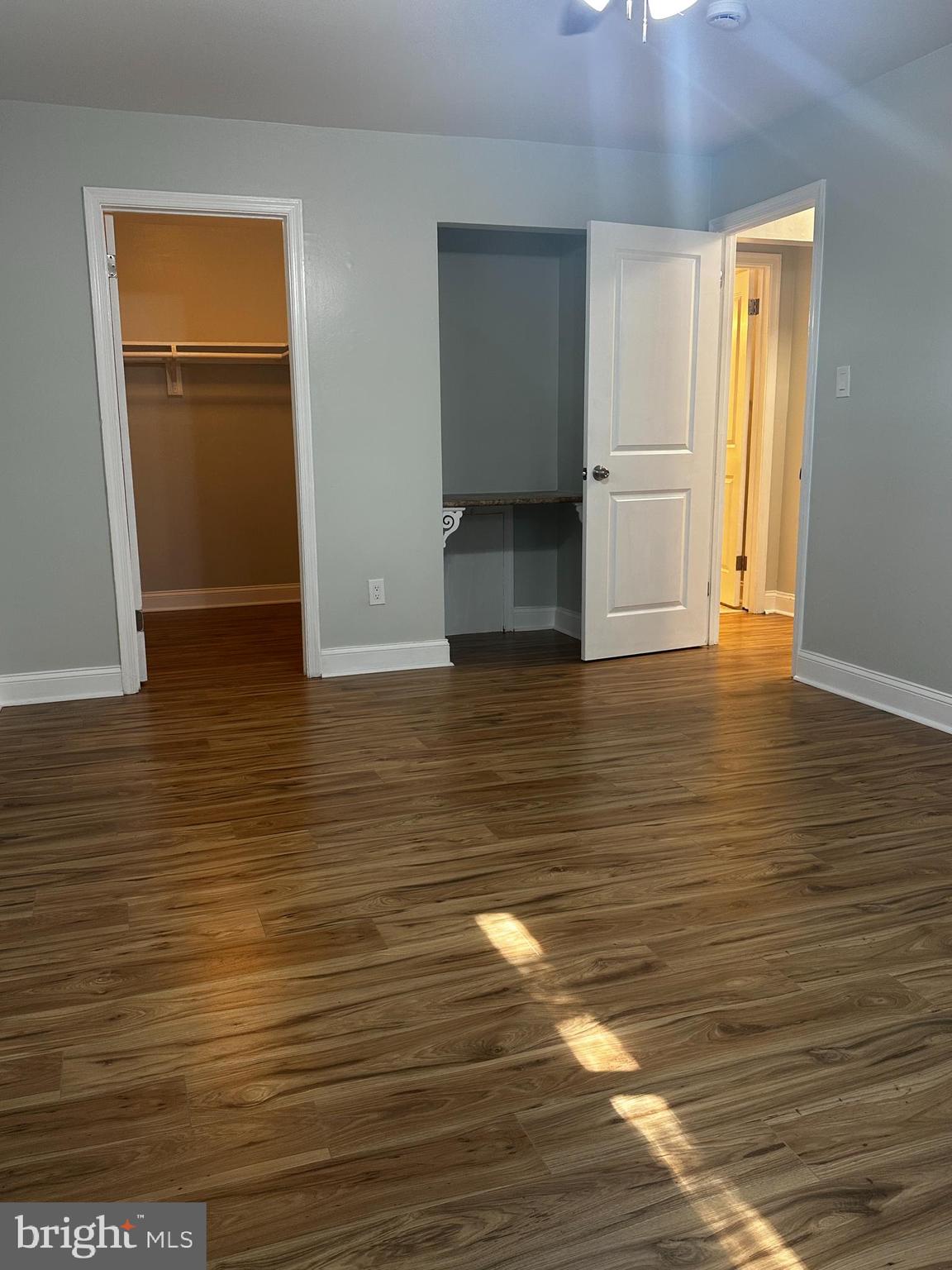 FALLS CHASE - Residential Lease