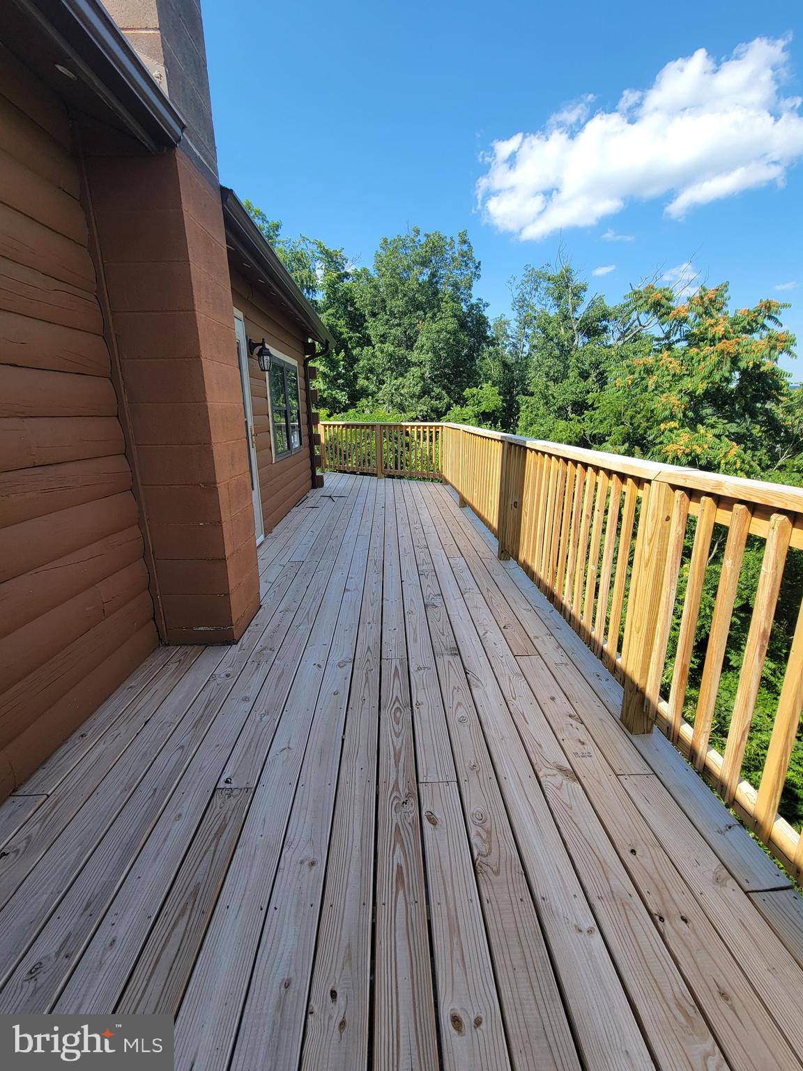 GOLDEN ACRES - Residential