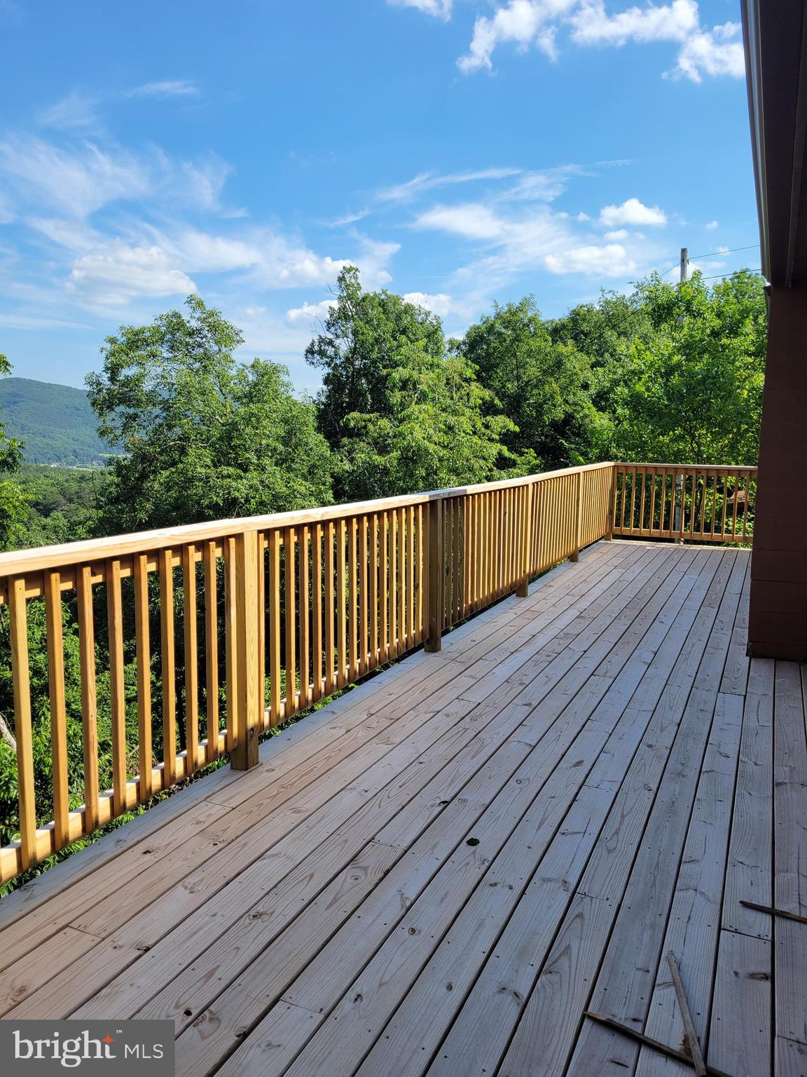 GOLDEN ACRES - Residential