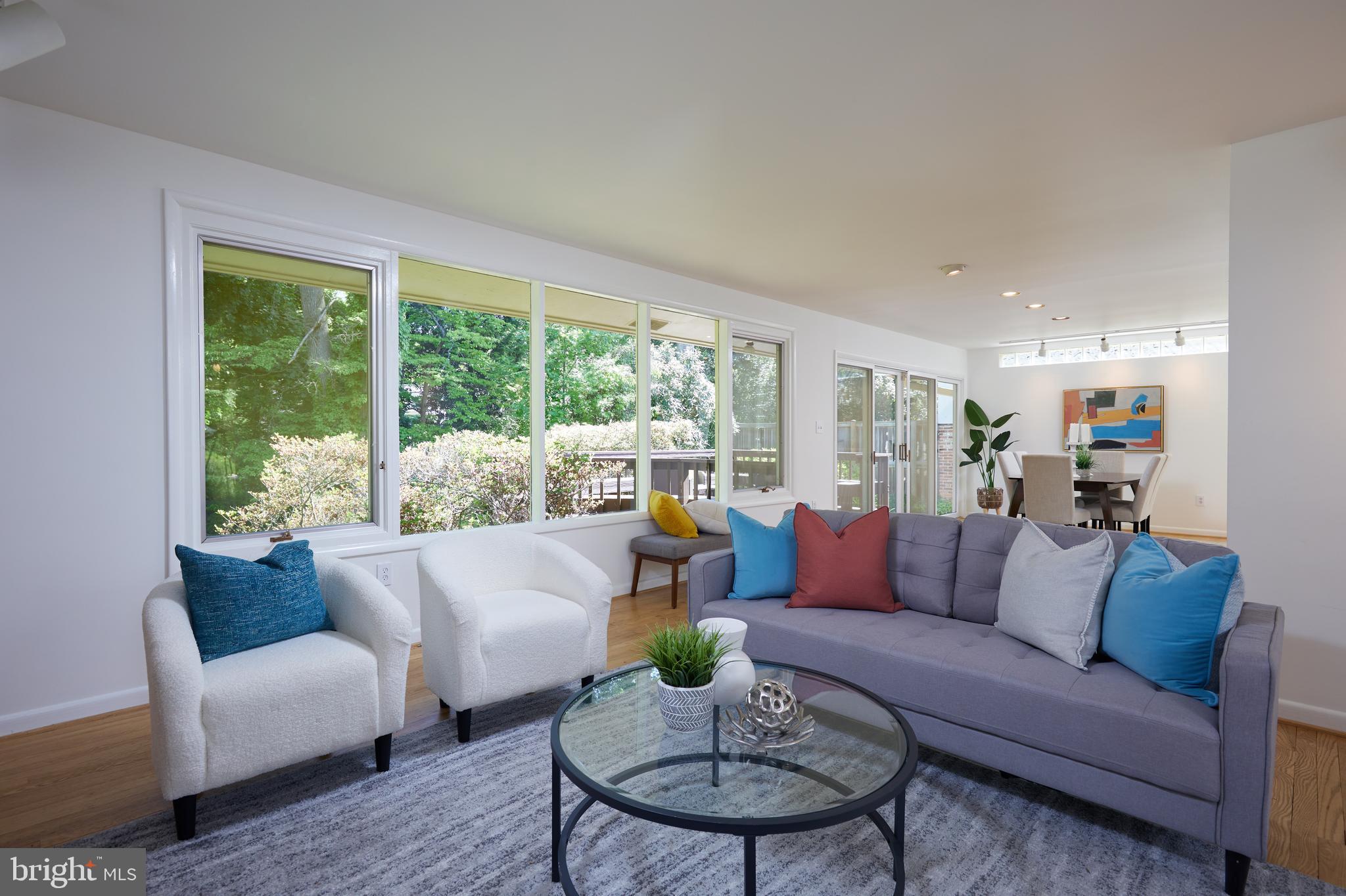 SOMERSET - Residential