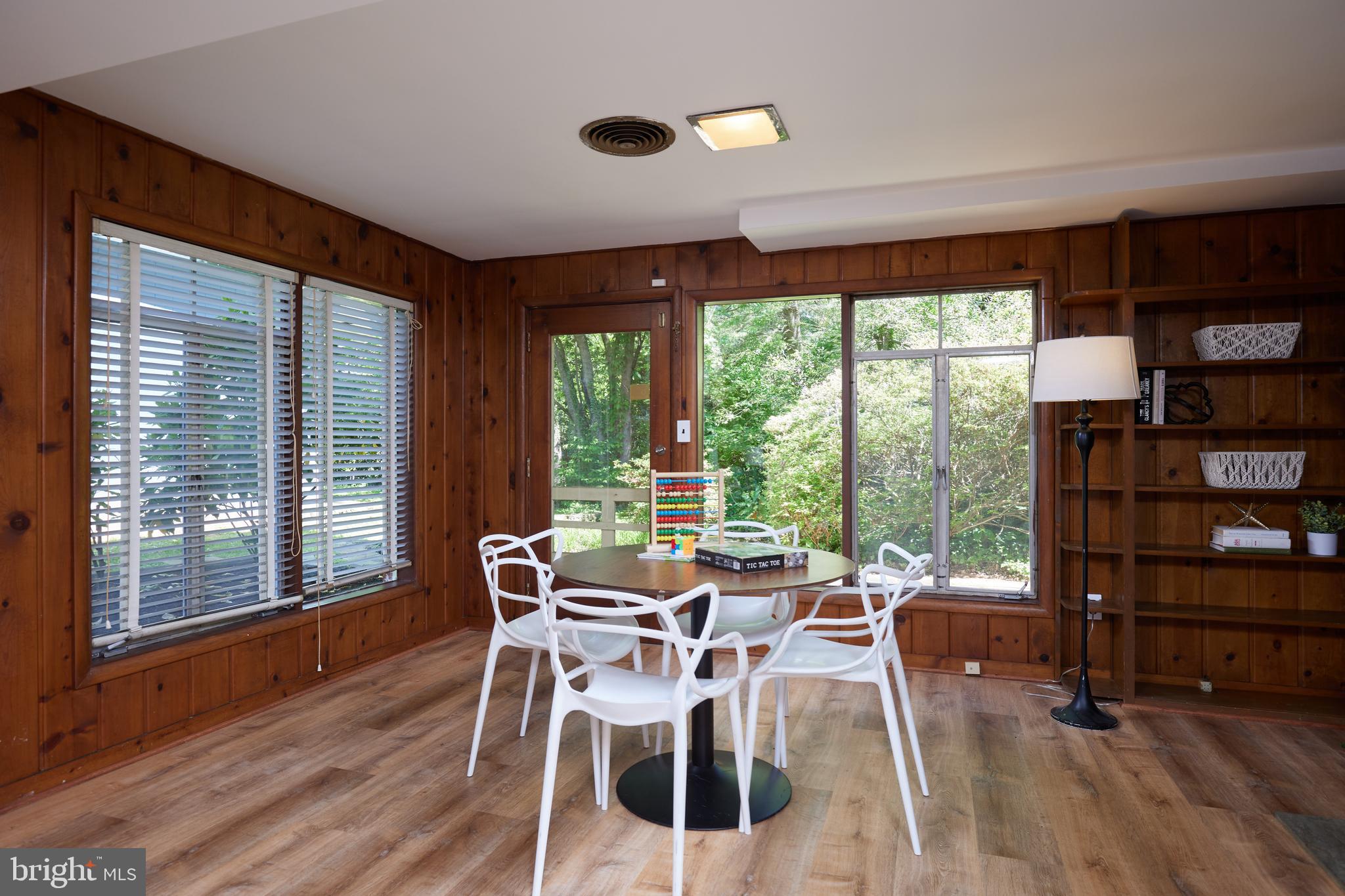 SOMERSET - Residential