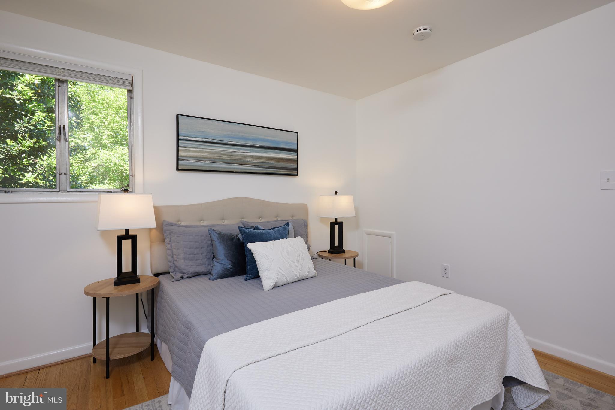 SOMERSET - Residential