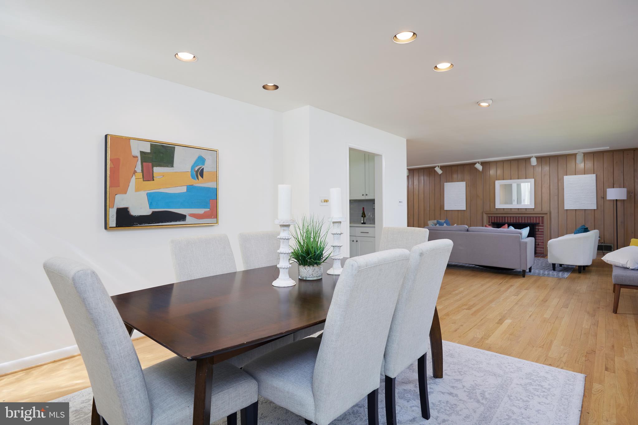 SOMERSET - Residential