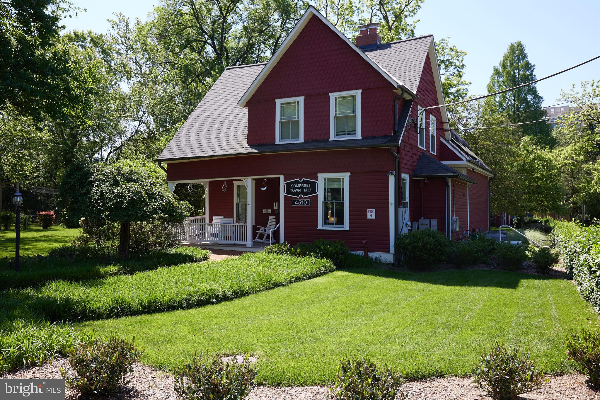 SOMERSET - Residential