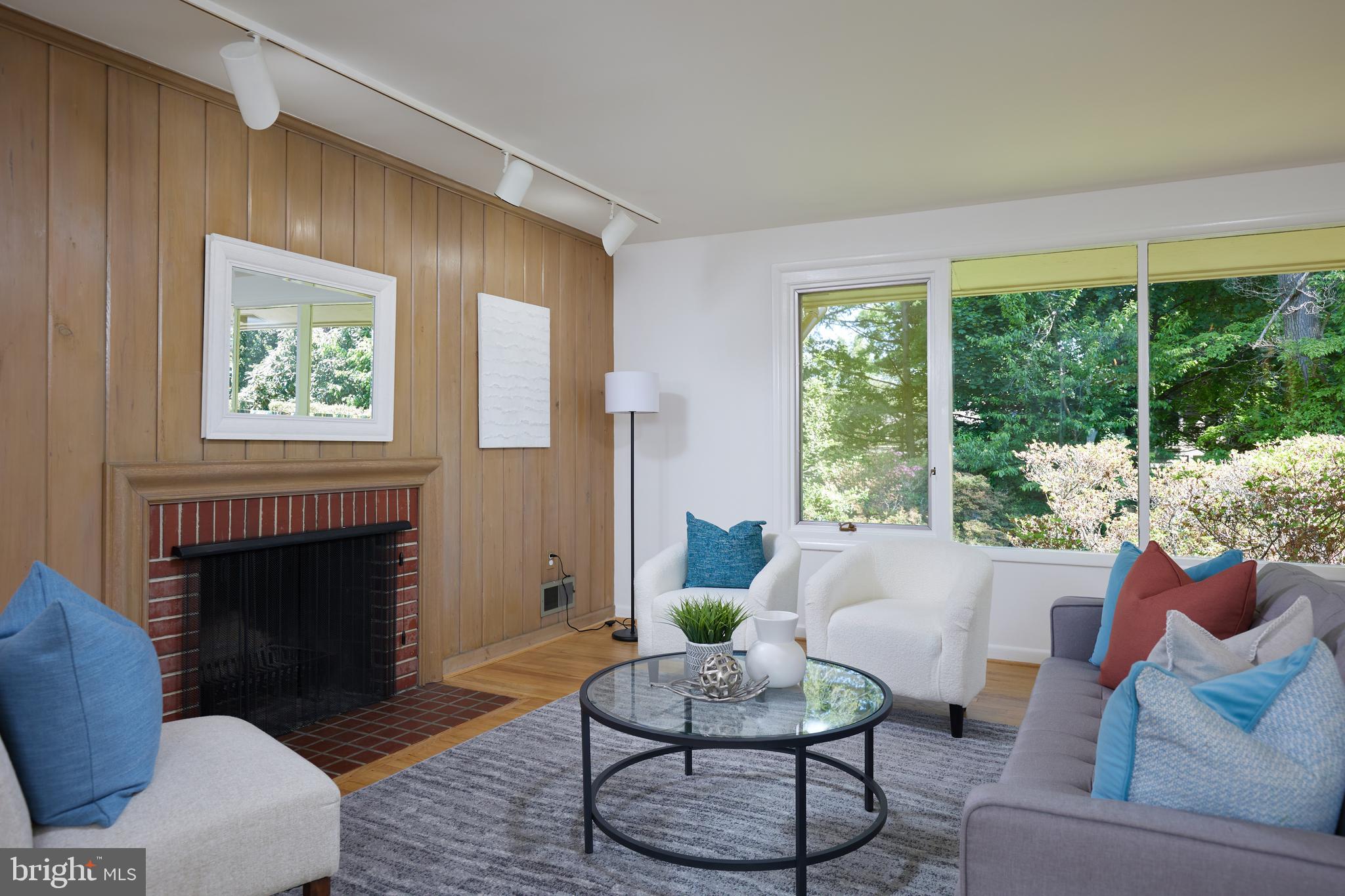 SOMERSET - Residential