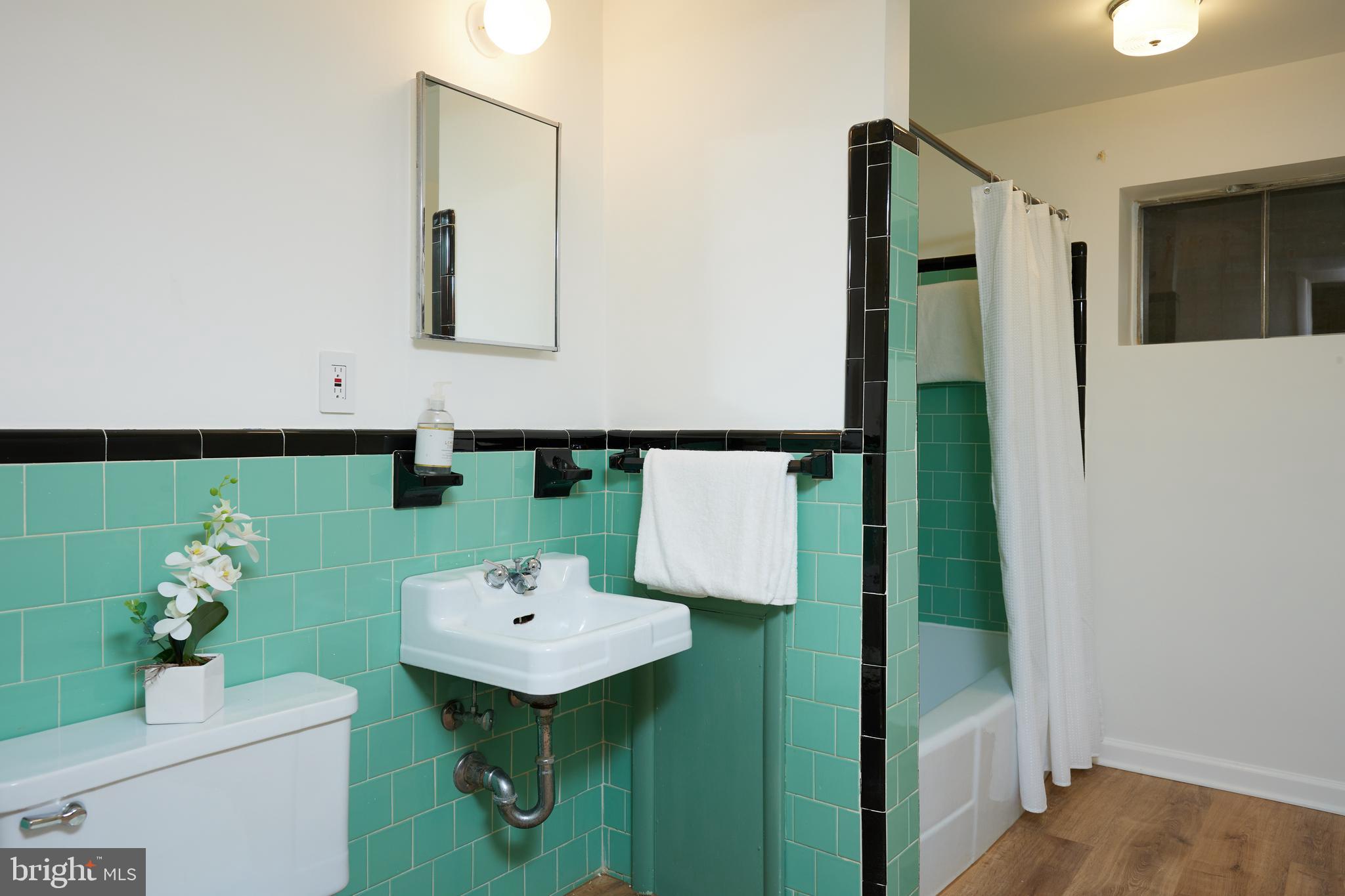 SOMERSET - Residential