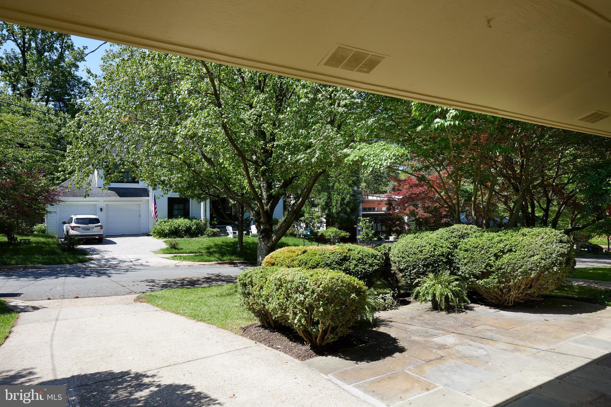 SOMERSET - Residential