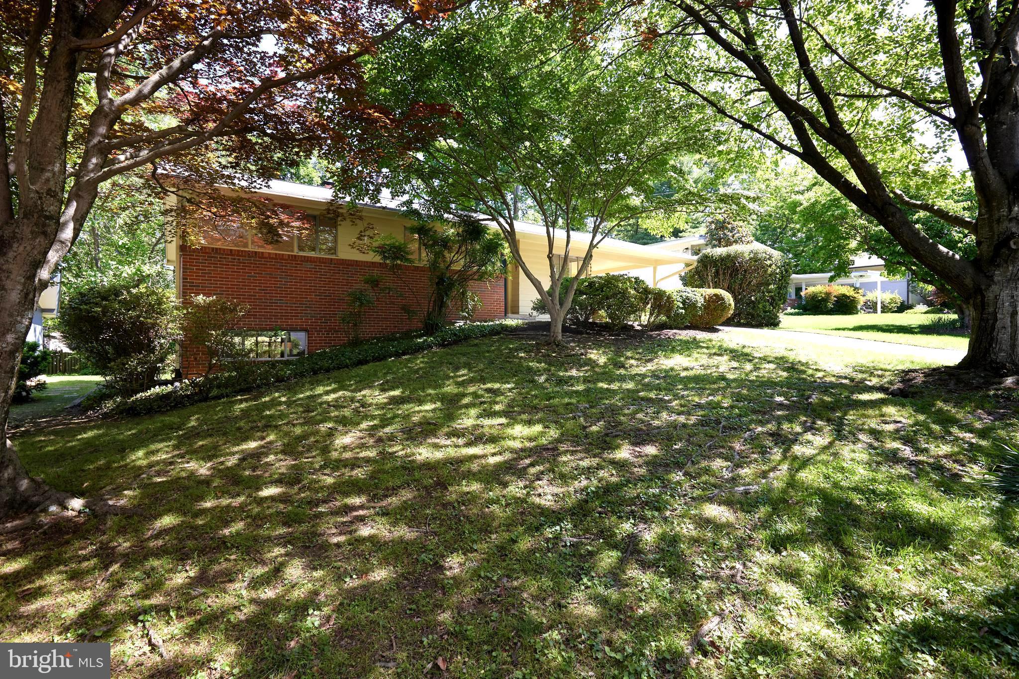 SOMERSET - Residential