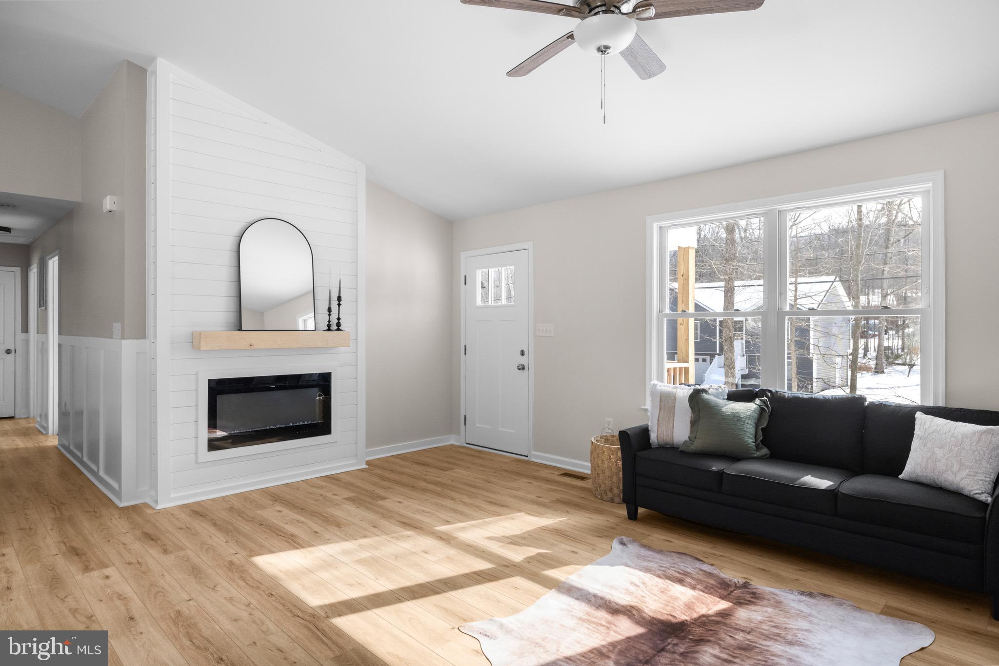 SHANNONDALE - Residential