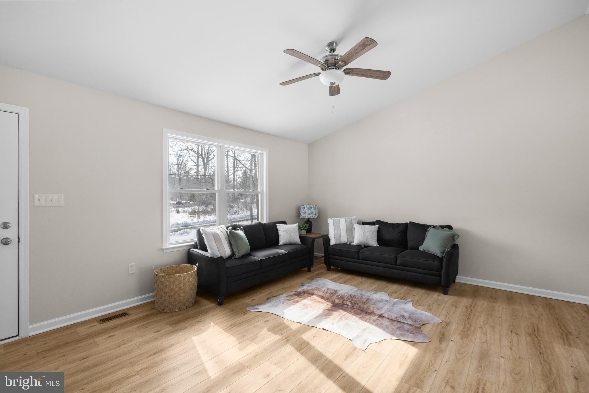 SHANNONDALE - Residential