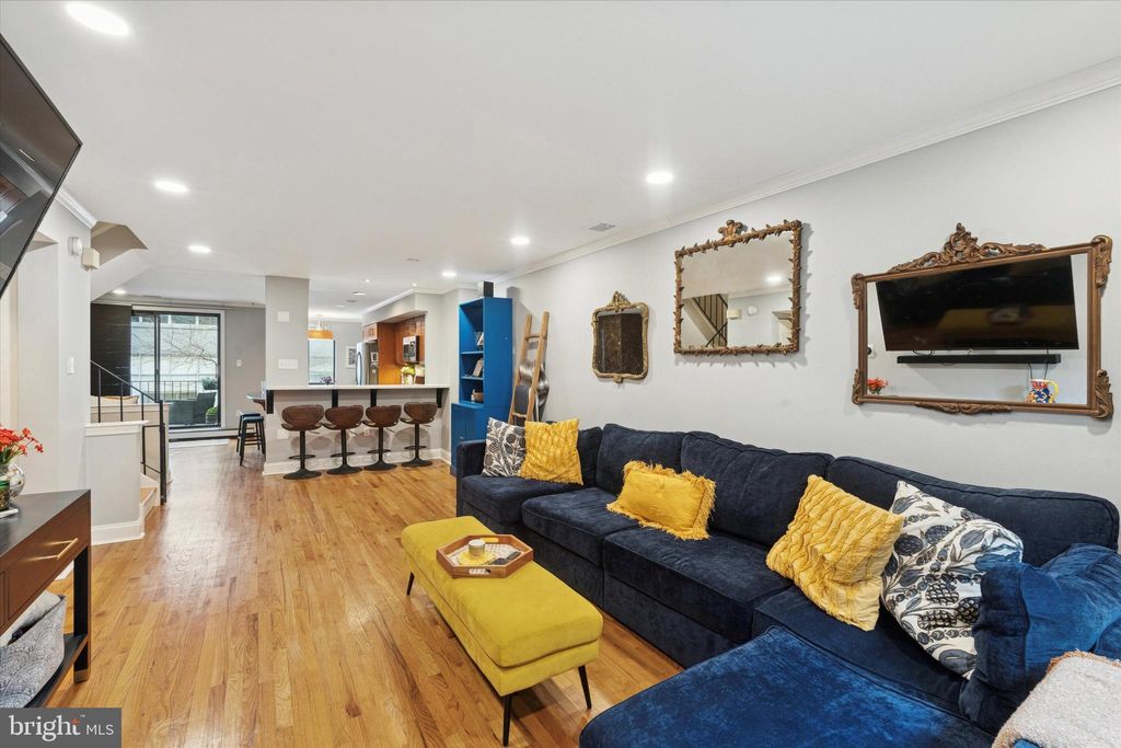 Photo of 100 N 22nd Street #106, PHILADELPHIA, PA 19103 (MLS # PAPH2564336)