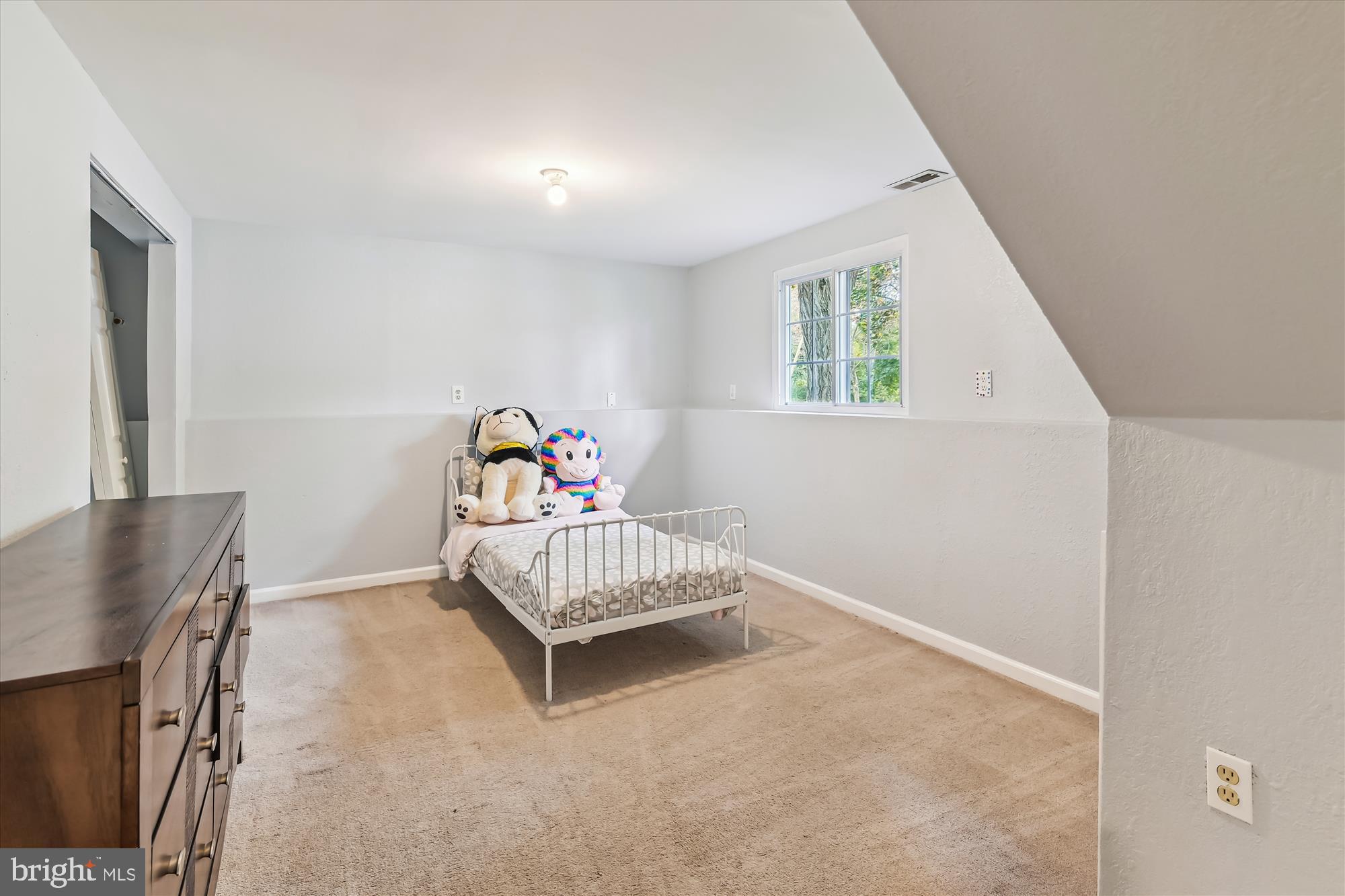 VILLAGE OF OWEN BROWN - Residential