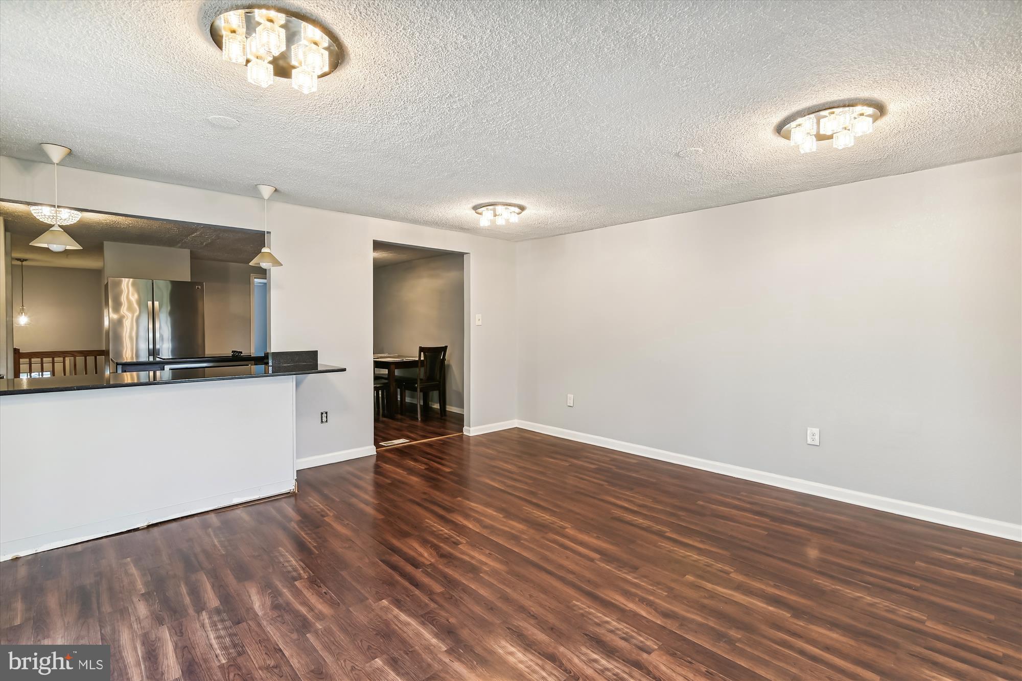 VILLAGE OF OWEN BROWN - Residential