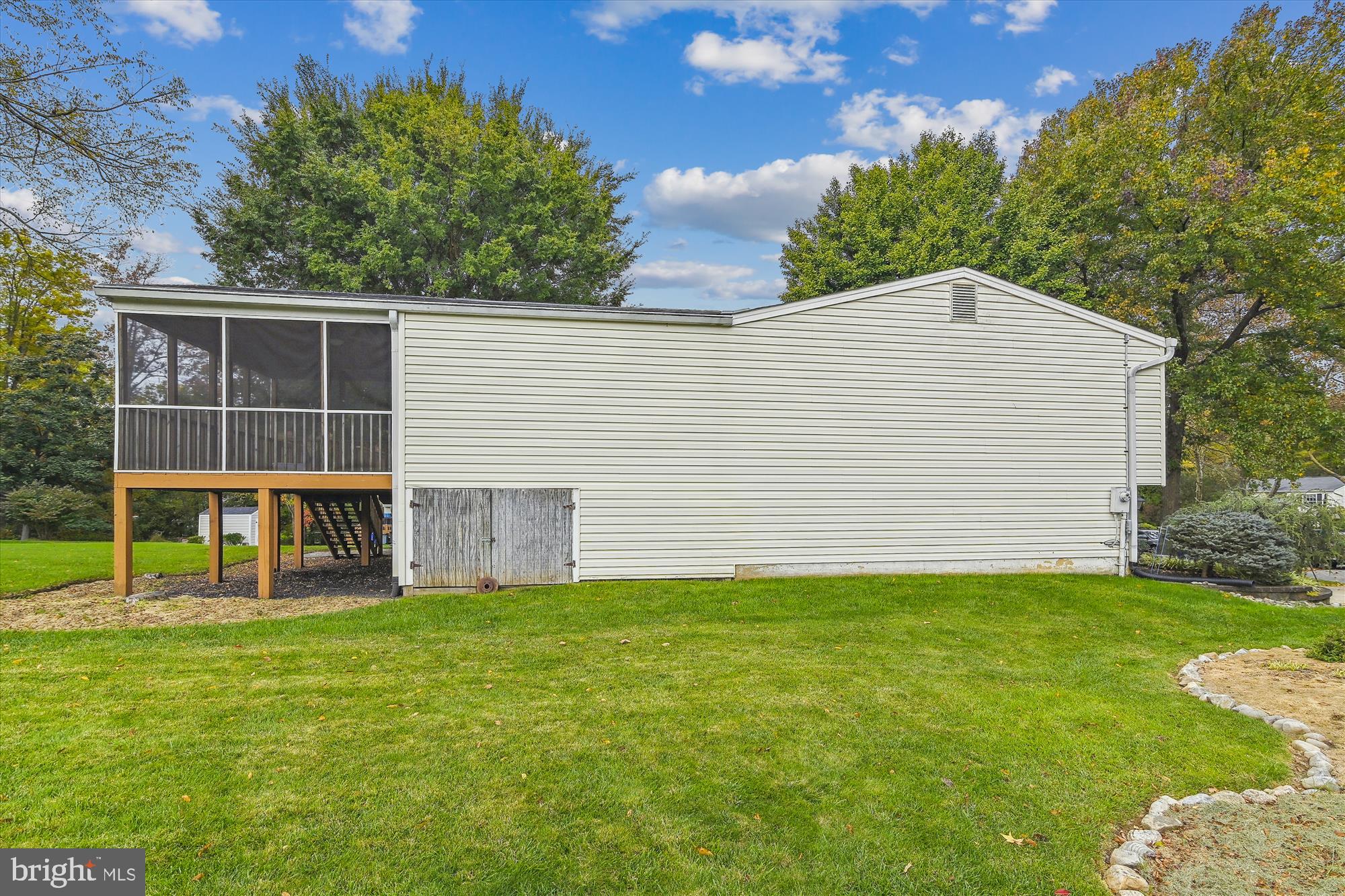 VILLAGE OF OWEN BROWN - Residential