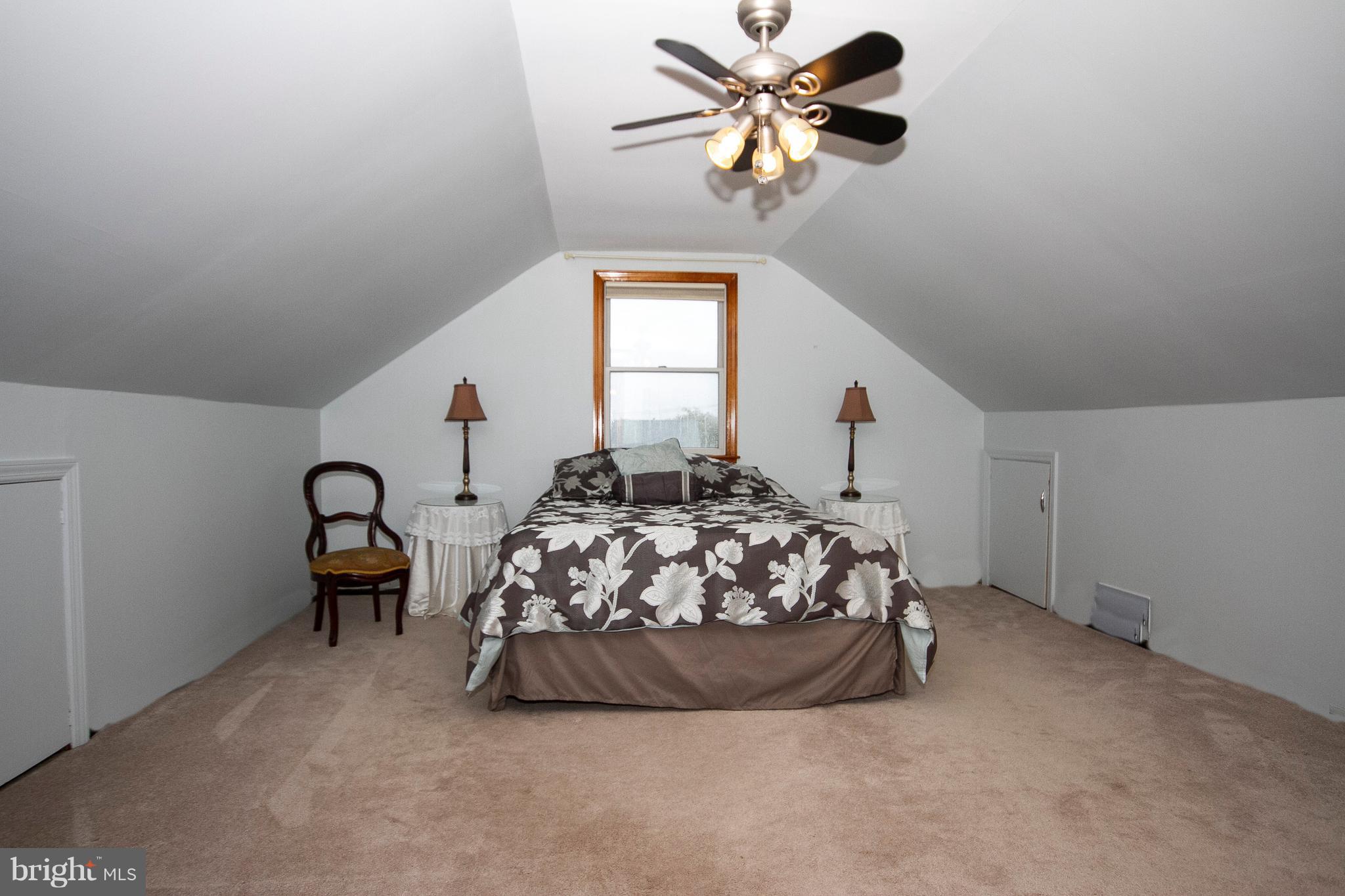 FAIRLAWN - Residential