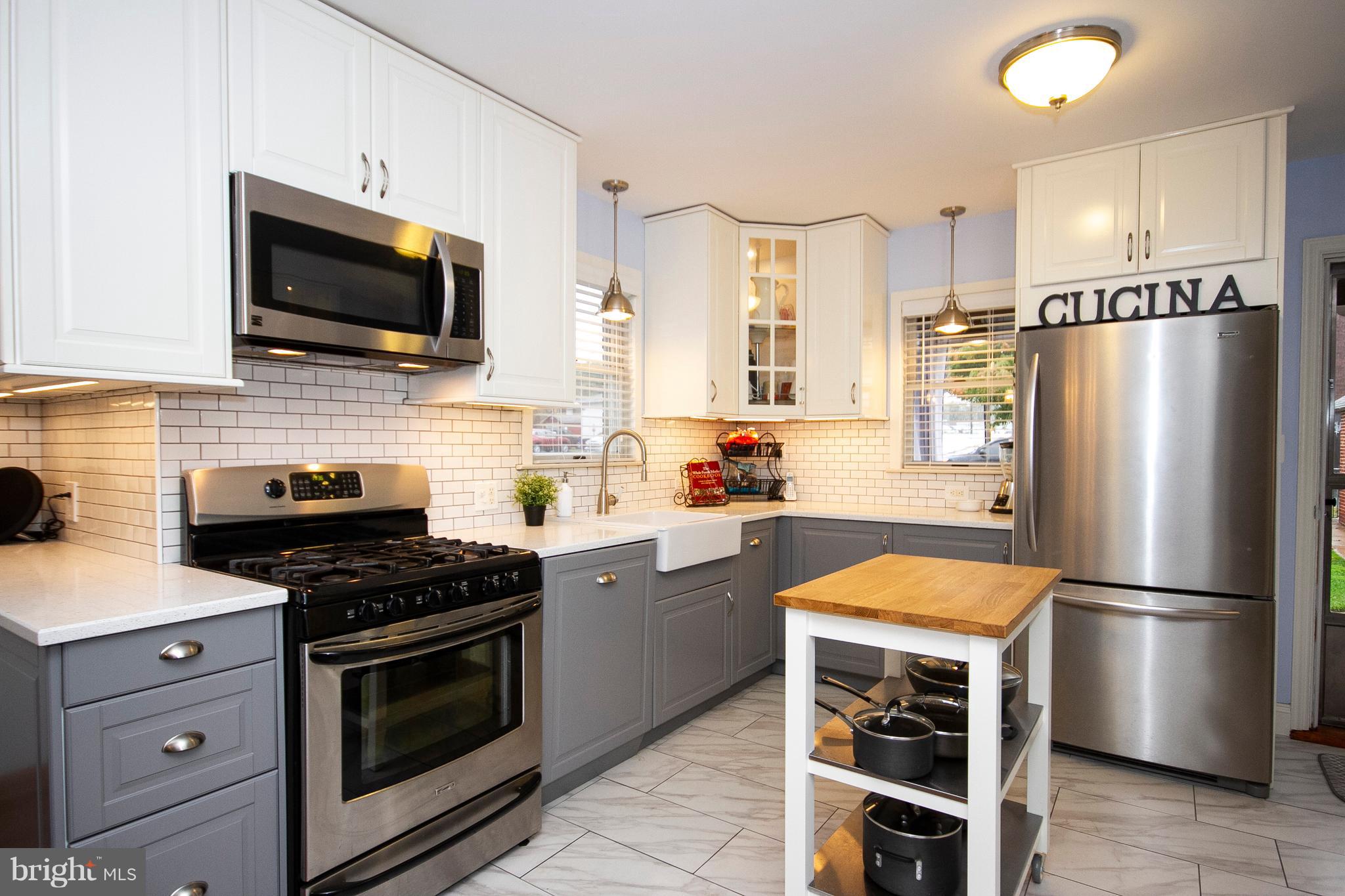 FAIRLAWN - Residential