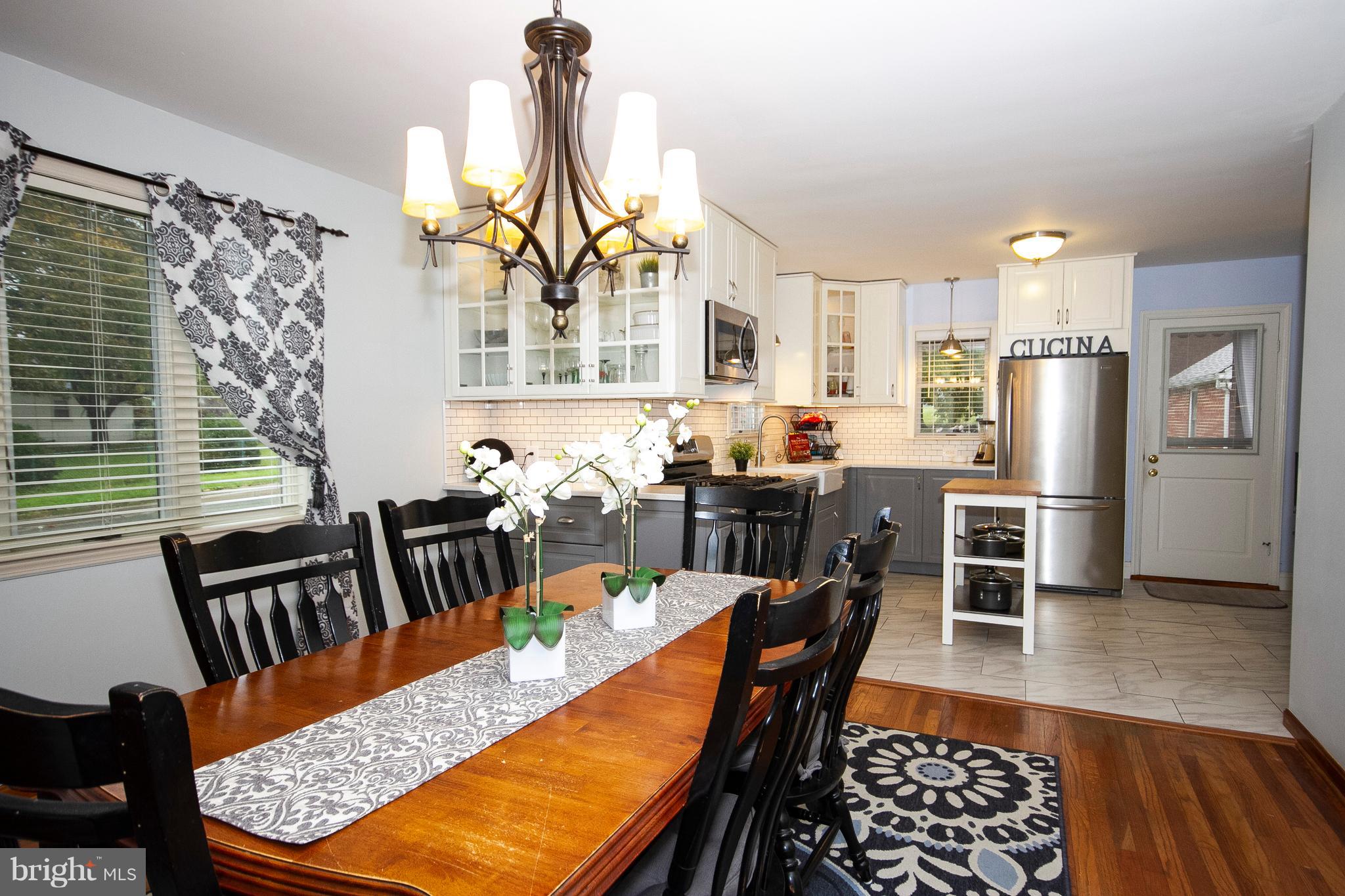 FAIRLAWN - Residential