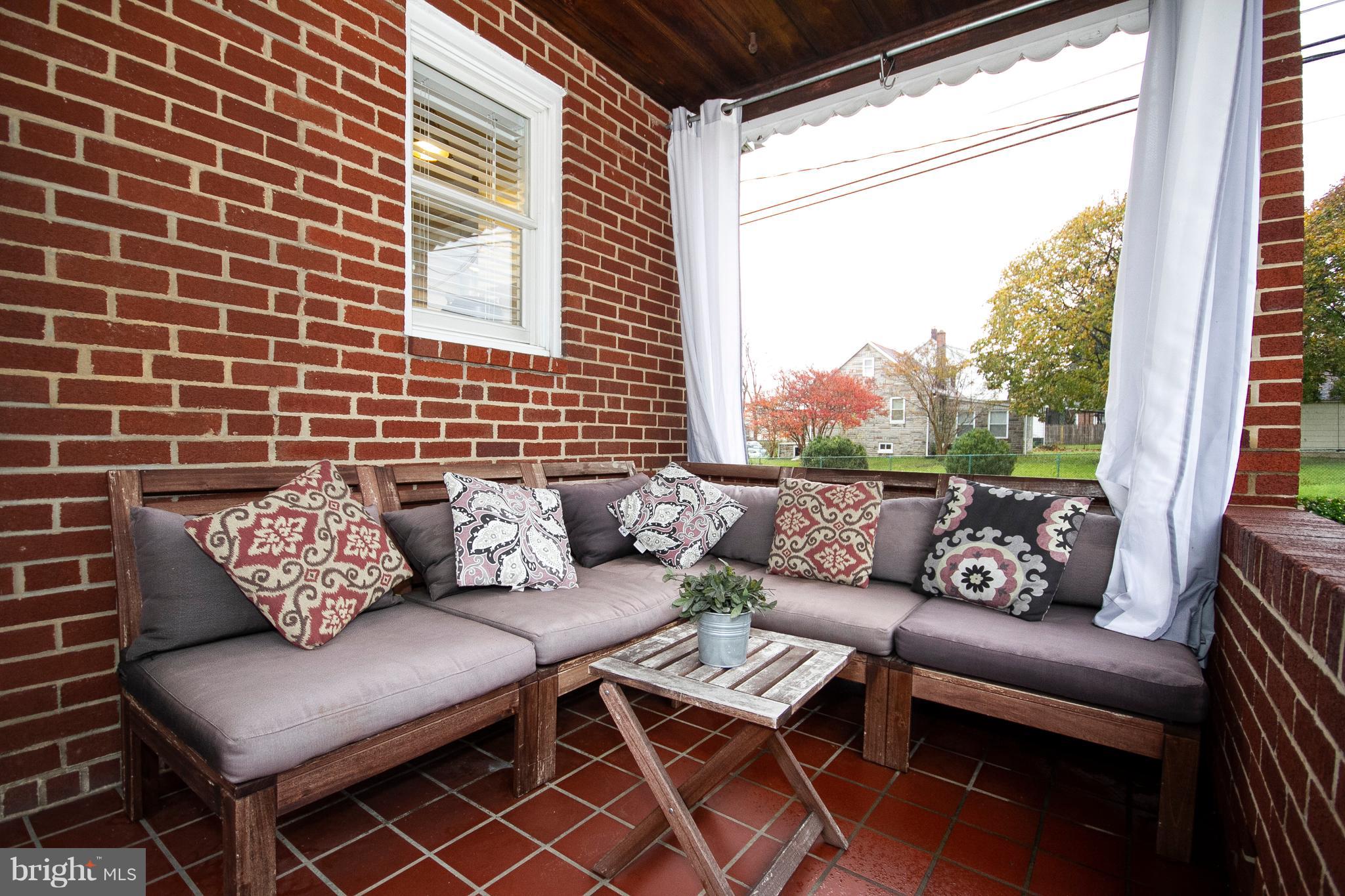 FAIRLAWN - Residential